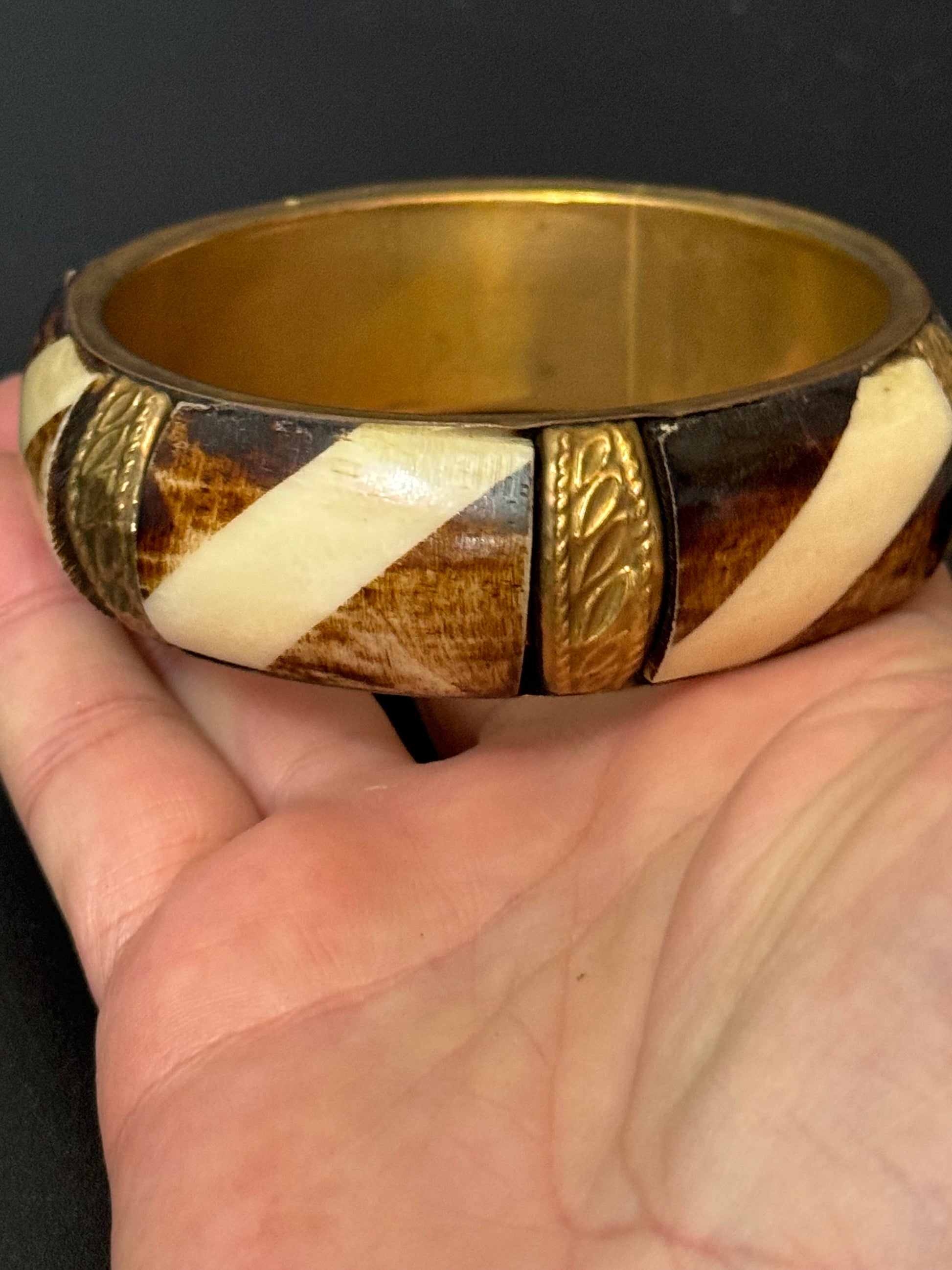 Black Beige shell Wood horn and gold tone brass wide cuff bangle bracelet