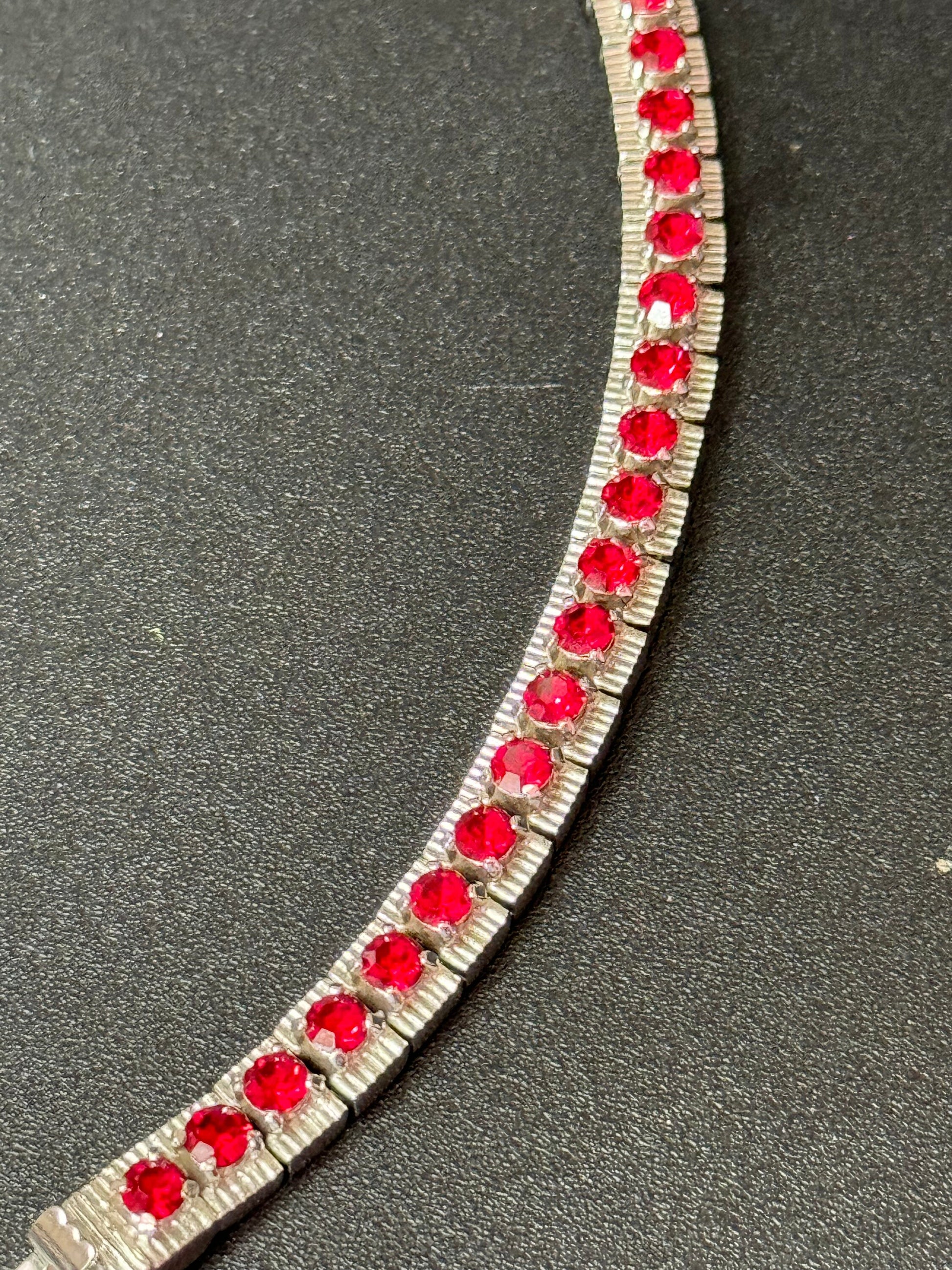 Vintage silver tone slim ruby red glass diamanté set cocktail tennis bracelet 18cm x 6mm