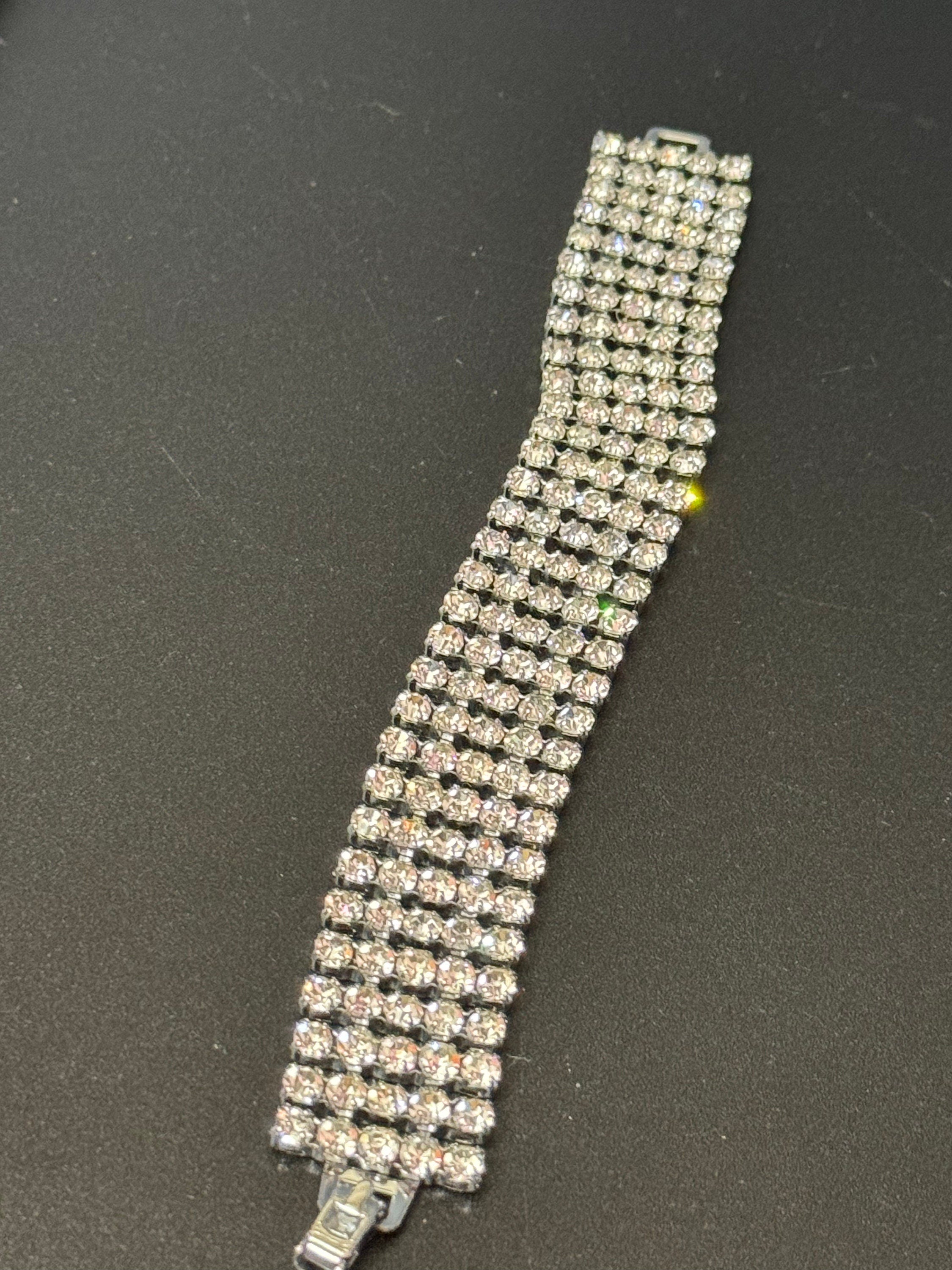 Vintage wide clear Diamanté silver tone rhinestone set cocktail Bracelet 18cm x 2cm