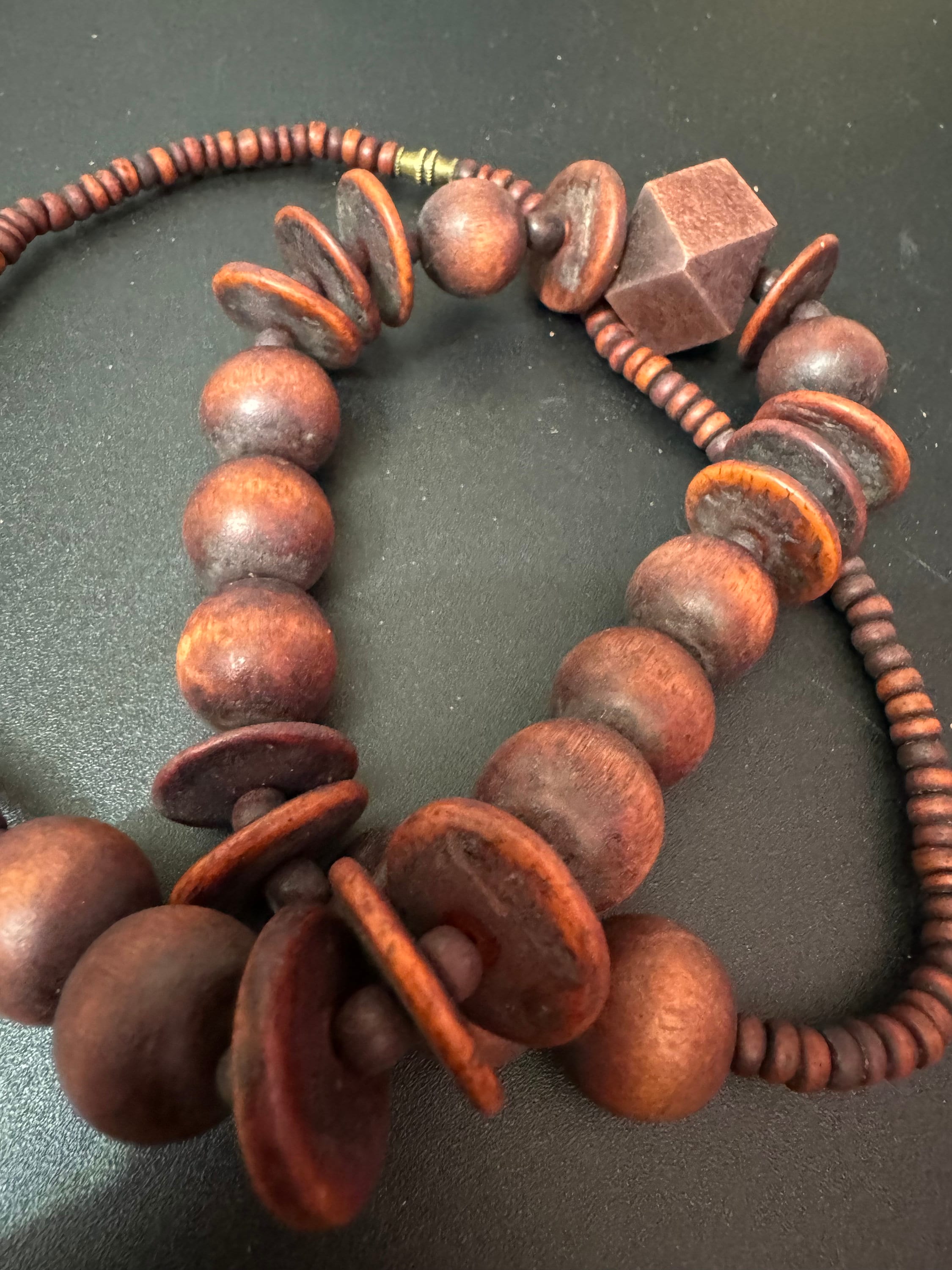 chunky vintage dark reddish brown wooden natural nut round beaded layering necklace boho festival jewellery