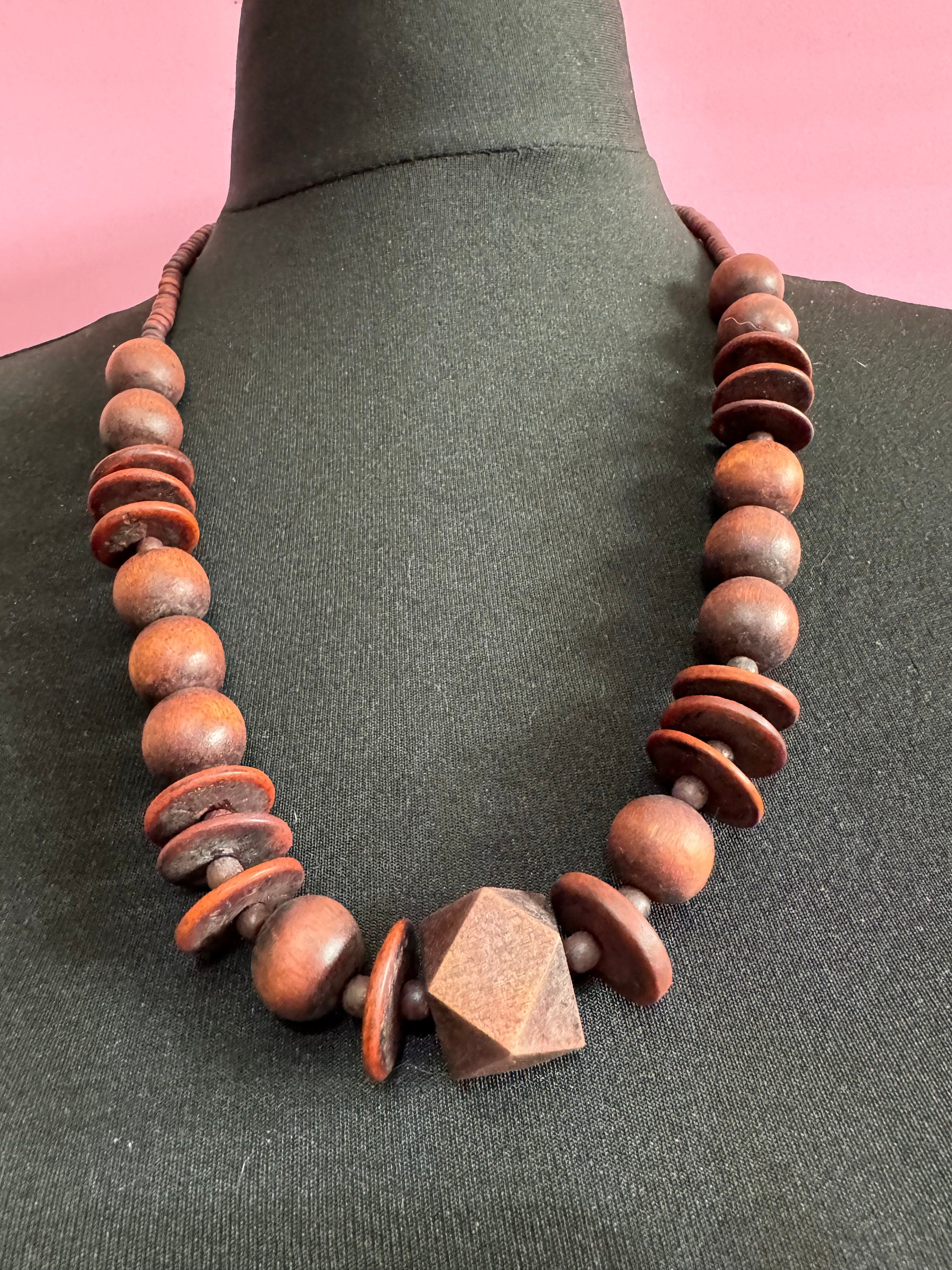 chunky vintage dark reddish brown wooden natural nut round beaded layering necklace boho festival jewellery