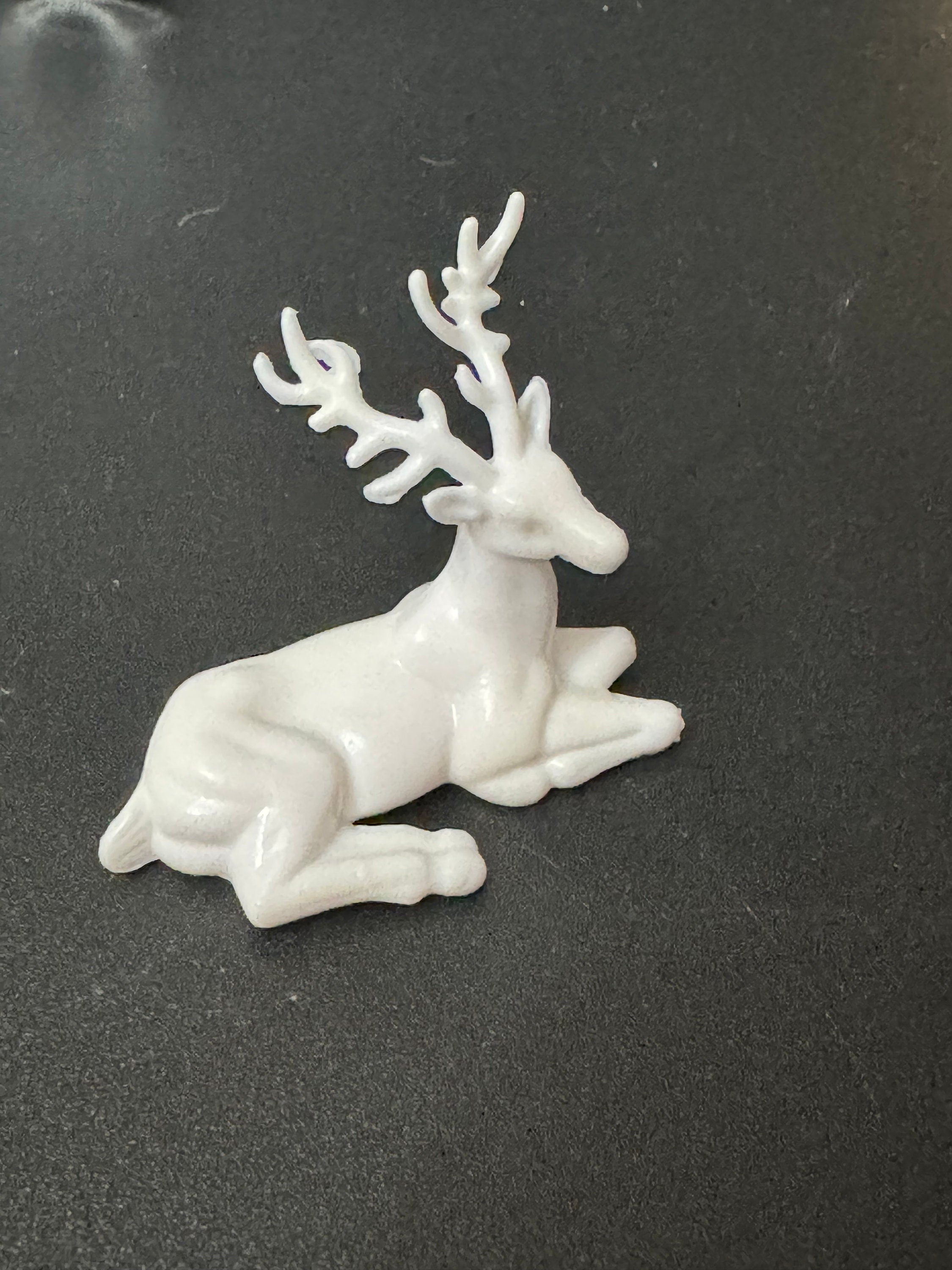 White reindeer cake topper deer stag animal plastic cake topper reusable 4.5cm