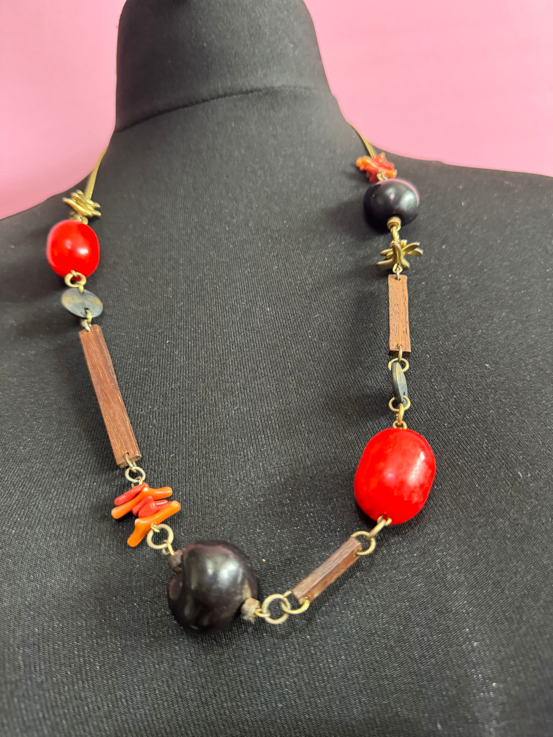 vintage black red and brown wooden natural nut round beaded layering necklace boho festival jewellery