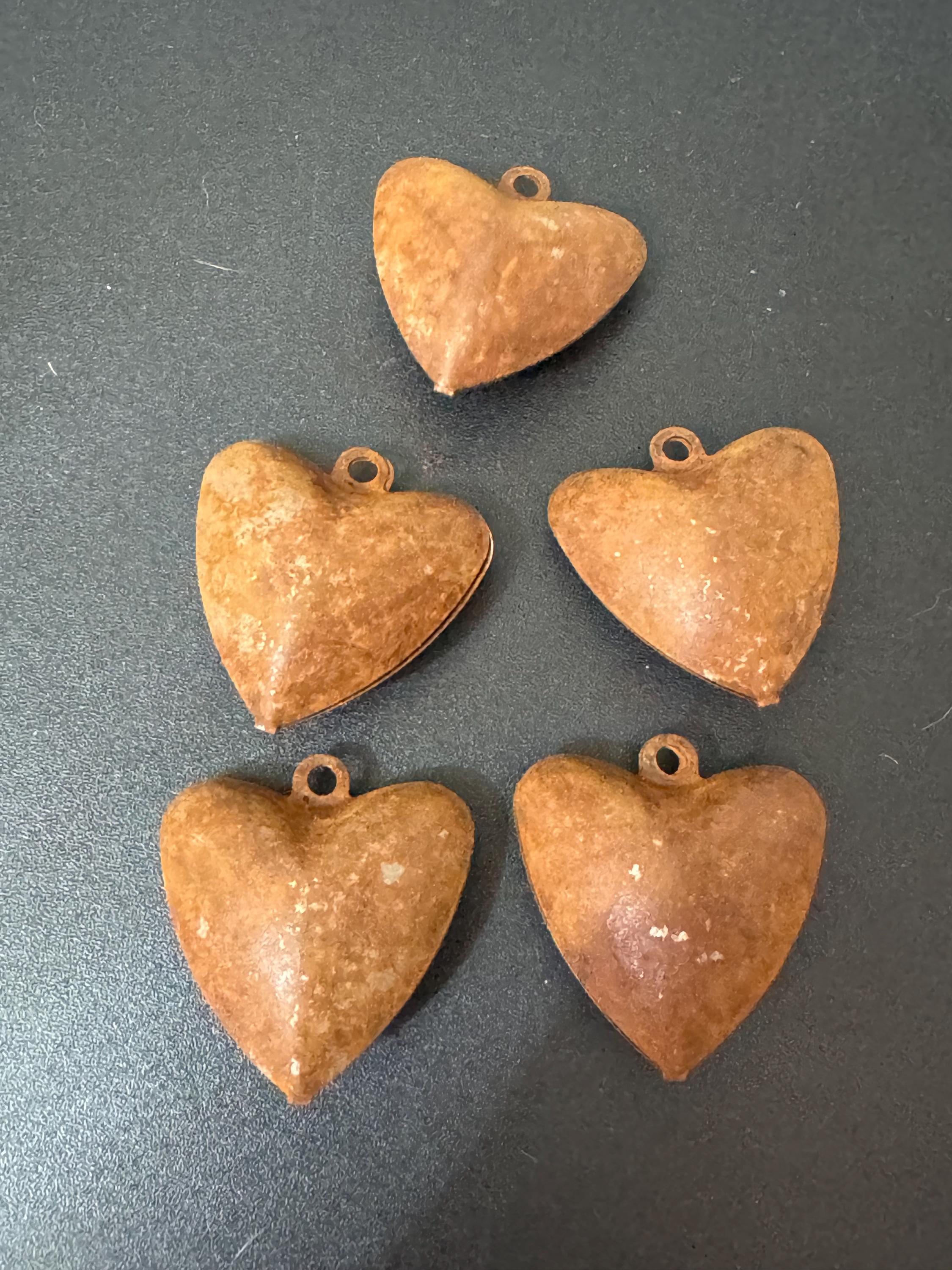 5 x Rusty metal love heart bells craft jingle bells for Christmas rustic craft