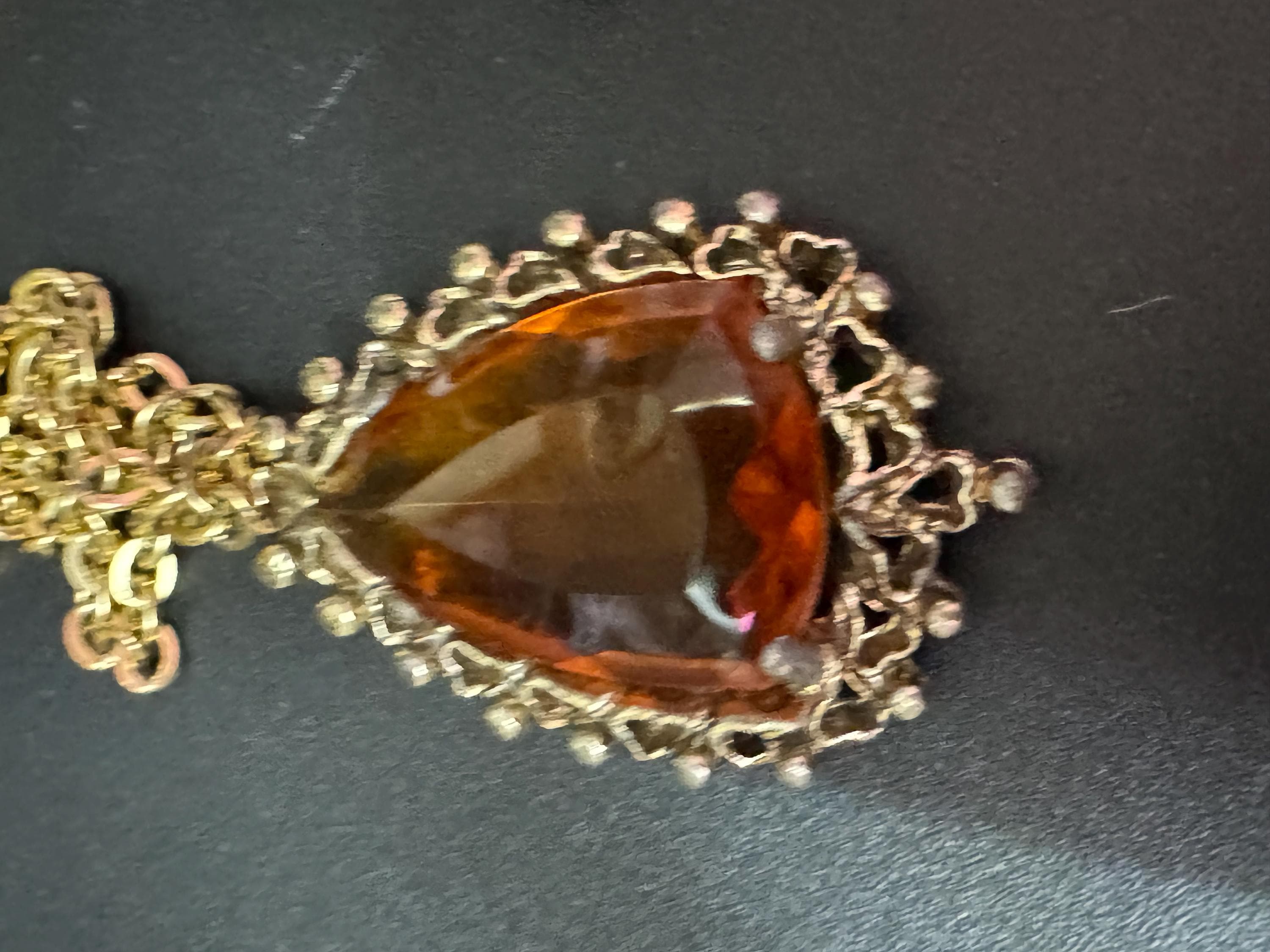 Vintage gold tone orange 5cm amber faceted Glass teardrop pendant necklace on 70cm chain