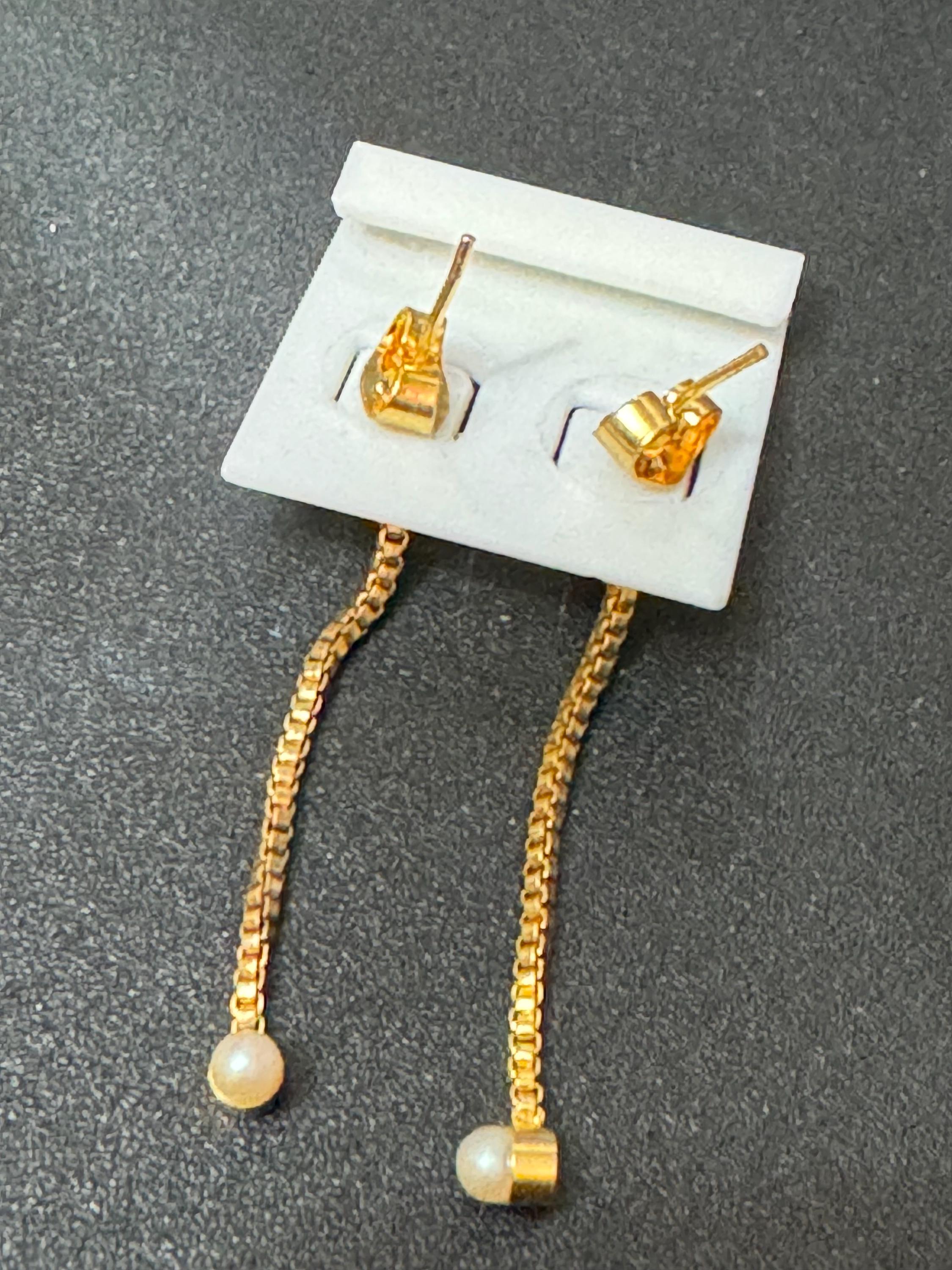 Vintage hypo allergenic gold tone faux pearl dainty dangly box chain earrings 1970s 80s