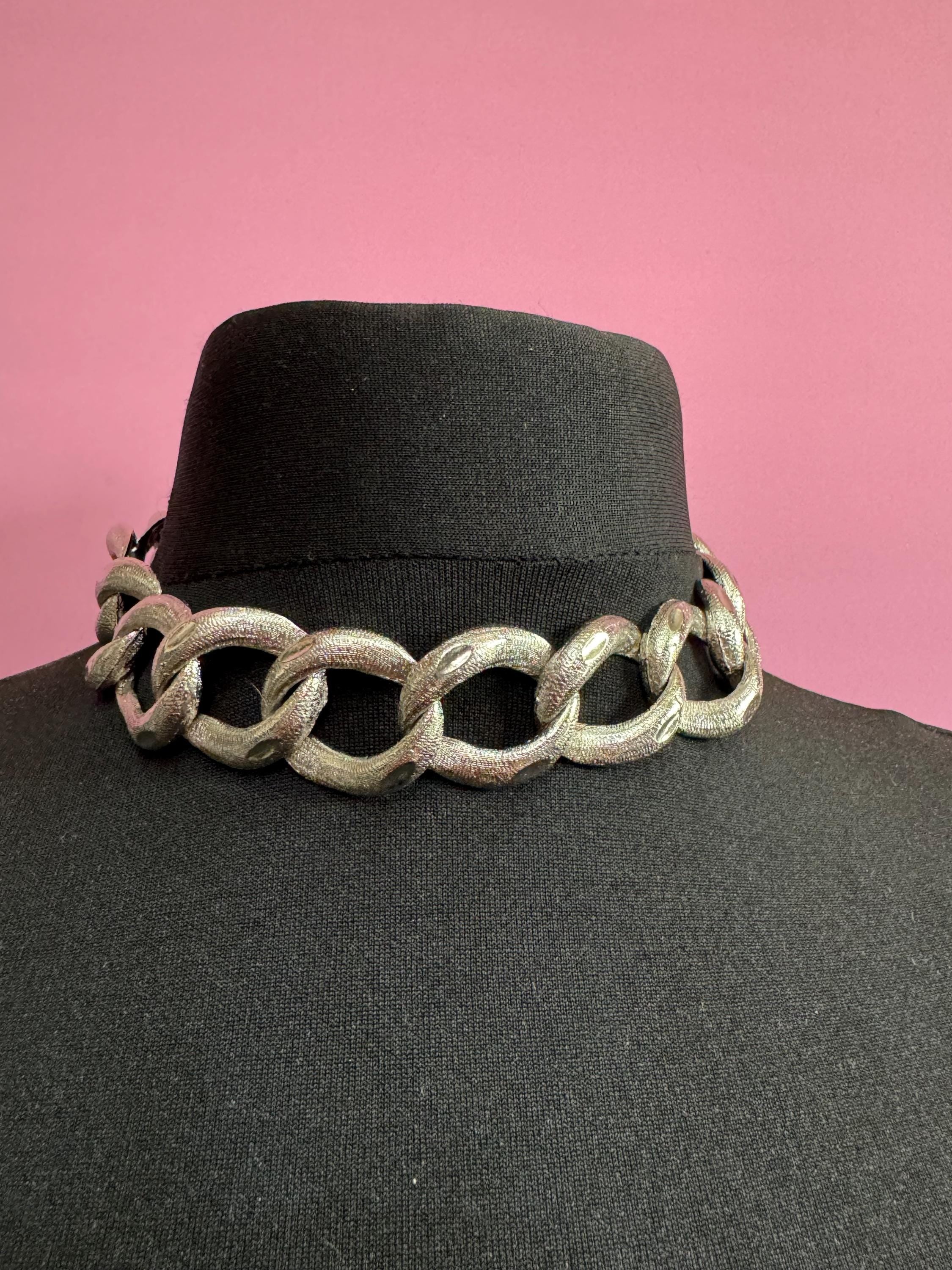 Vintage silver tone Wide geometric textured chain Link choker necklace heavy 43cm