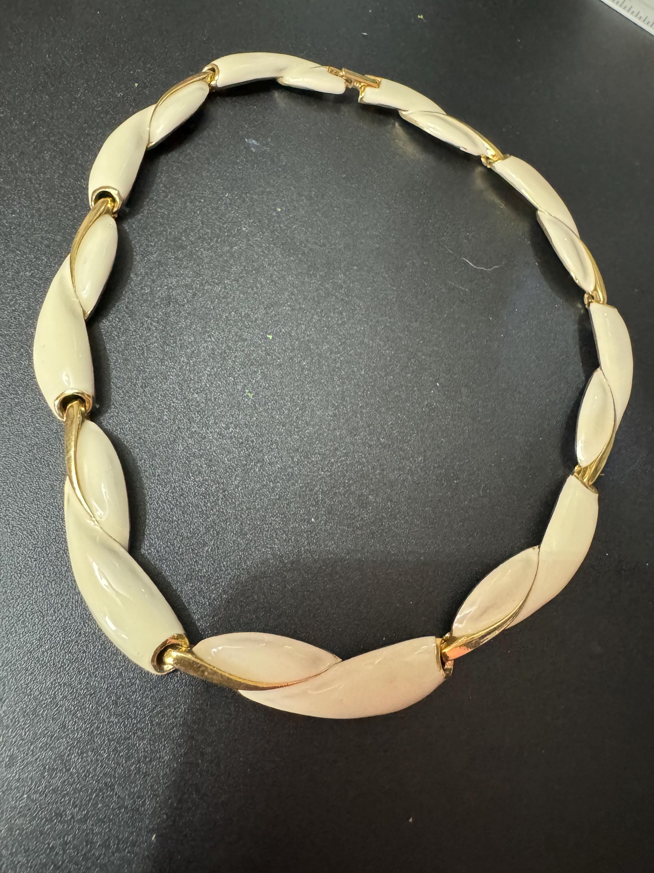 Vintage heavy gold tone and cream enamel panel link choker necklace 42cm