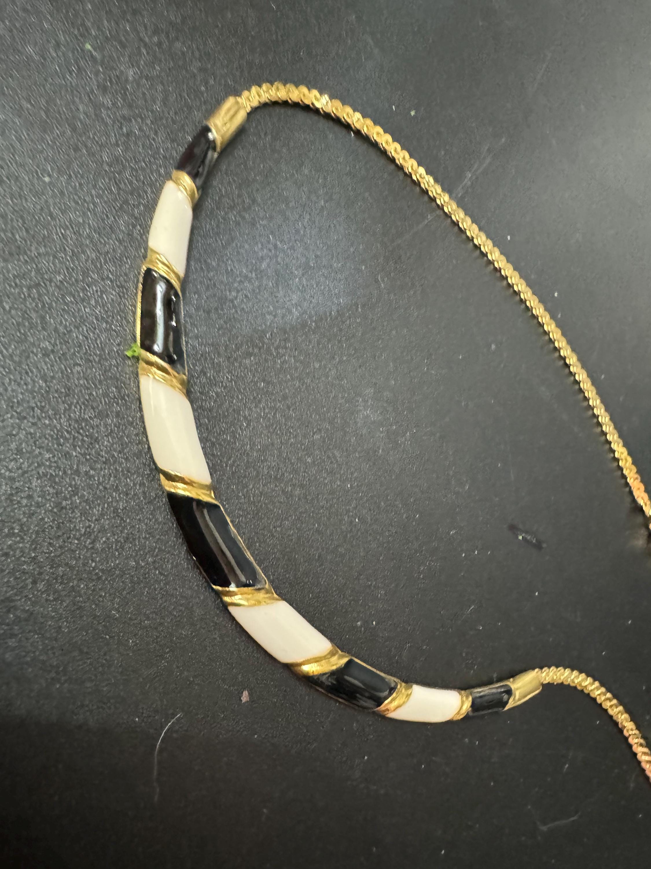 Petite slim neck Vintage gold tone black and cream enamel choker necklace 38.5cm serpentine chain