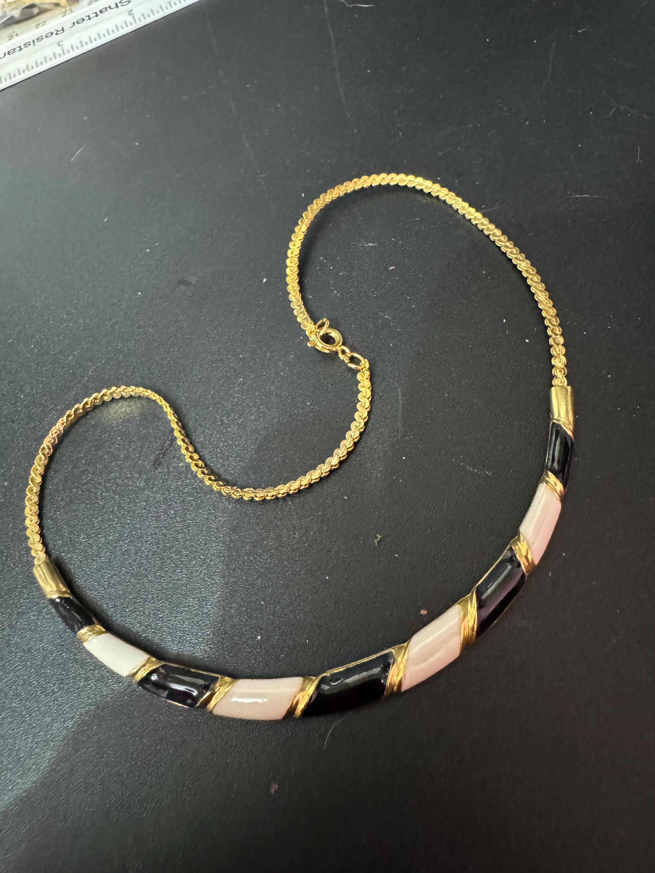 Petite slim neck Vintage gold tone black and cream enamel choker necklace 38.5cm serpentine chain