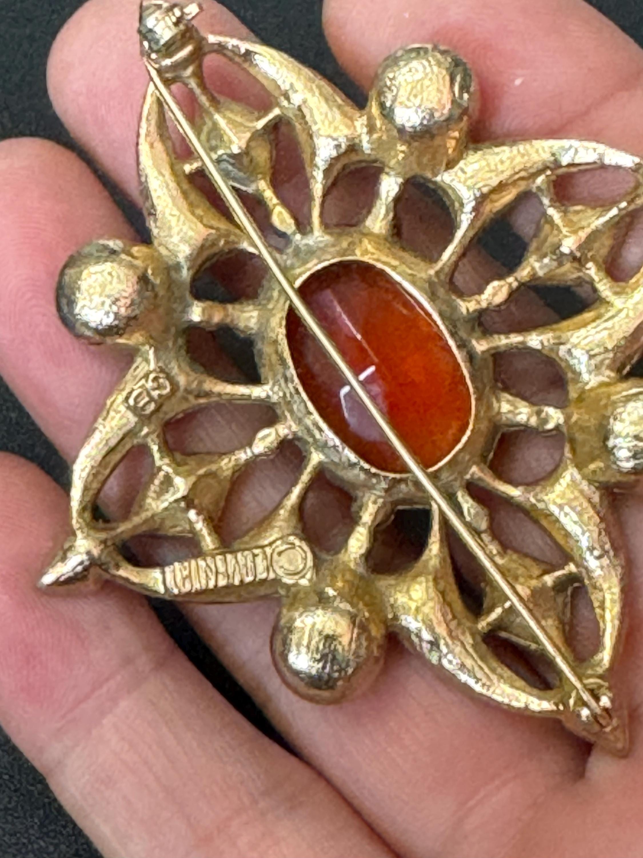 Signed Sarah Coventry Large 7cm gold tone faux pearl brooch with orange brown glass rhinestone