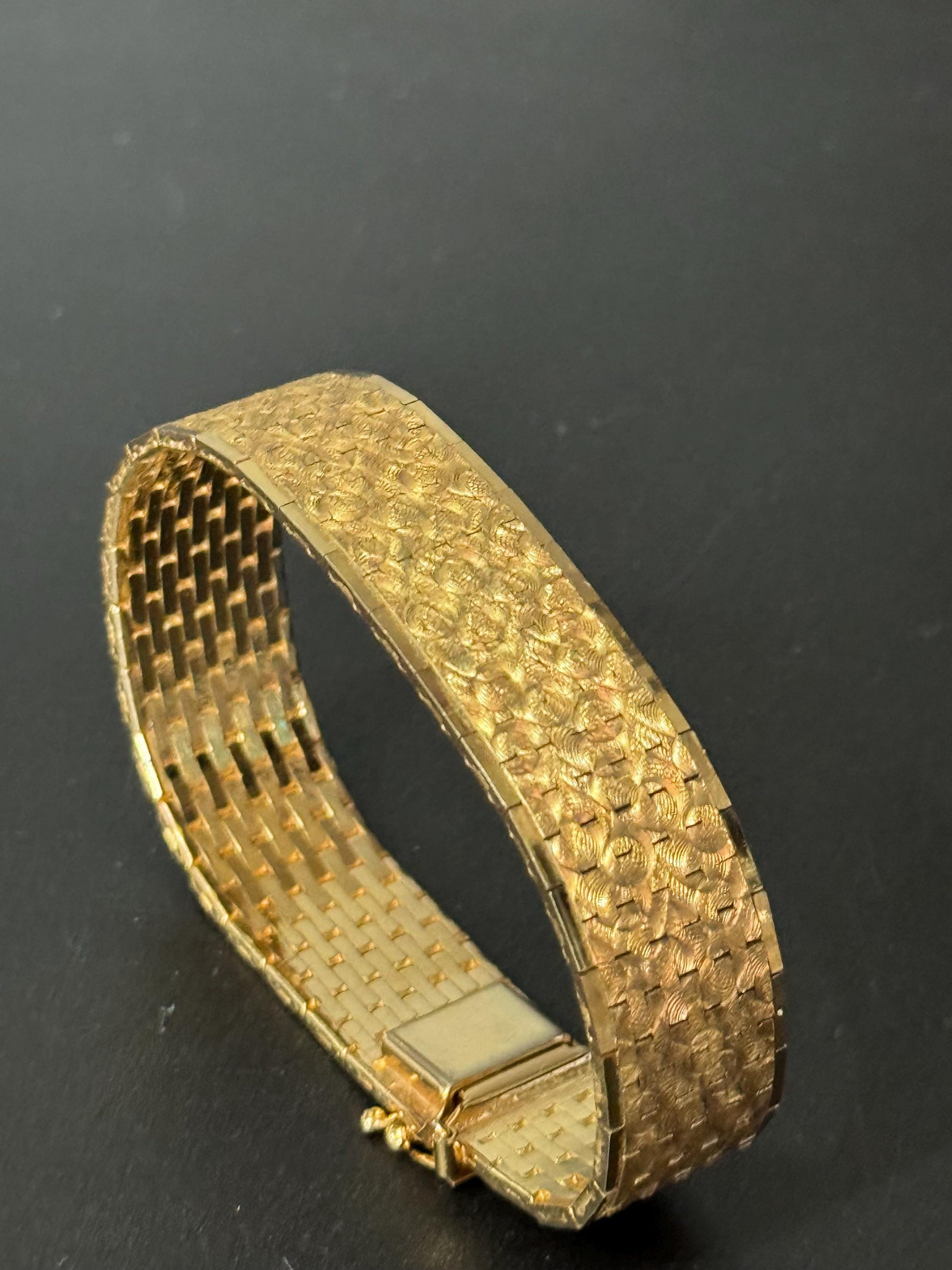 1970s stamped gold plated flat articulated cuff bracelet 18.5cm x 15mm wide