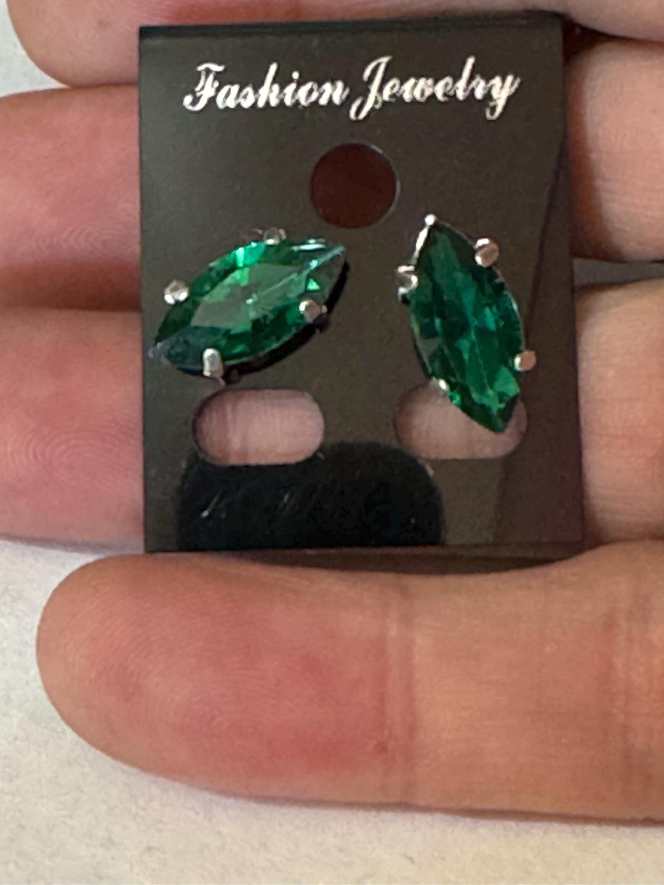 Emerald Green glass diamanté crystal earrings pierced 15mm