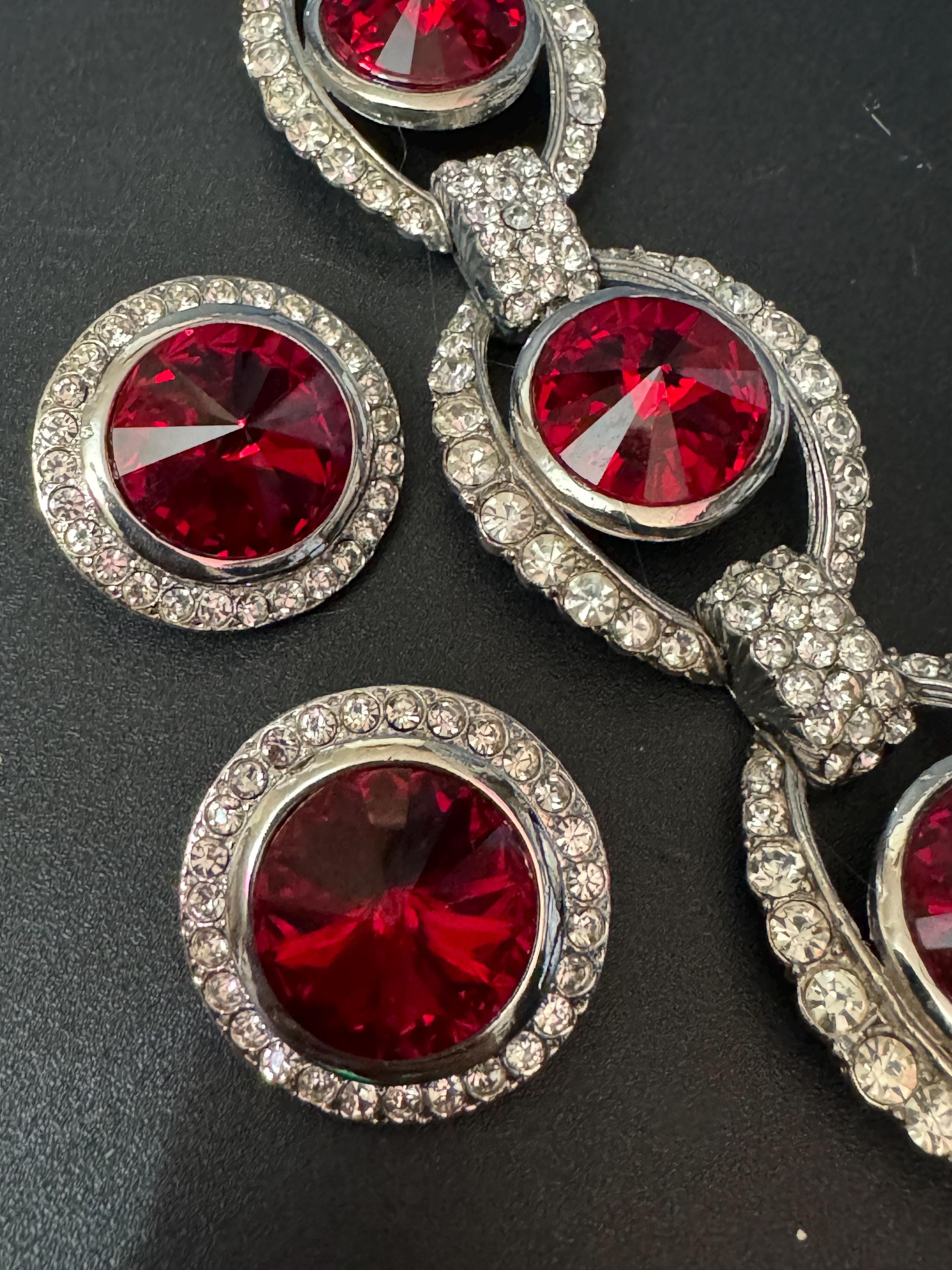 vintage Swarovski Diamanté silver tone ruby red Rivoli crystal rhinestone cocktail Bracelet and matching clip on earrings jewellery set