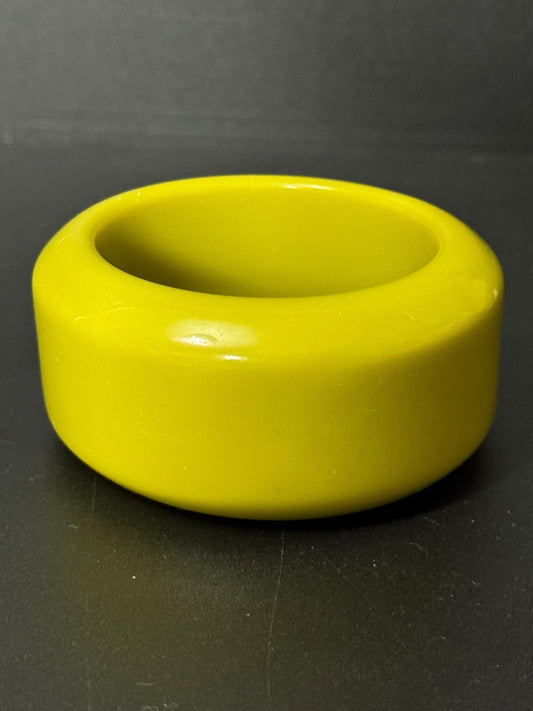 Retro olive green plastic abstract wide cuff bangle bracelet