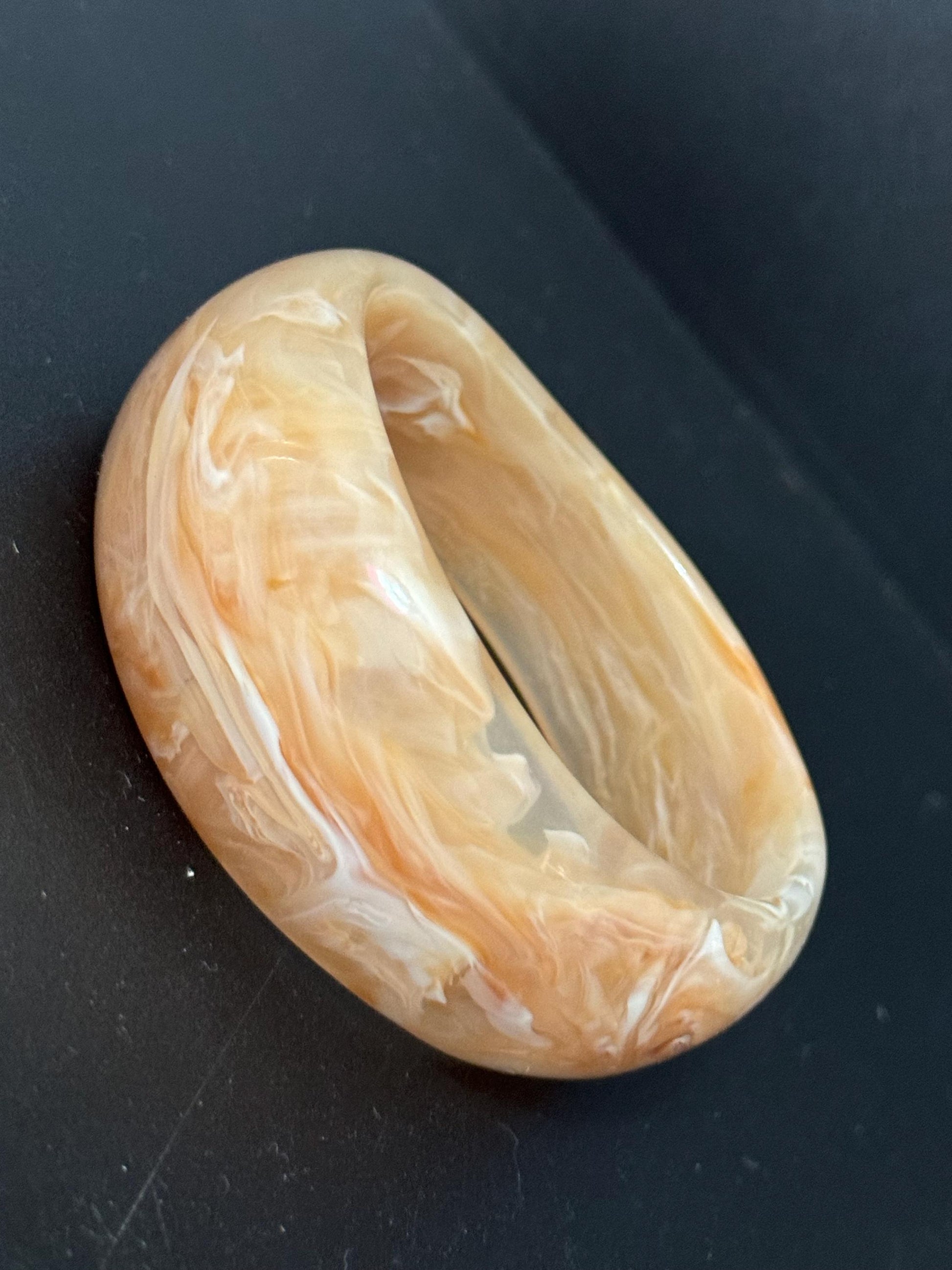 Brown Beige marbled plastic wide cuff bangle bracelet stacking layering Vintage retro