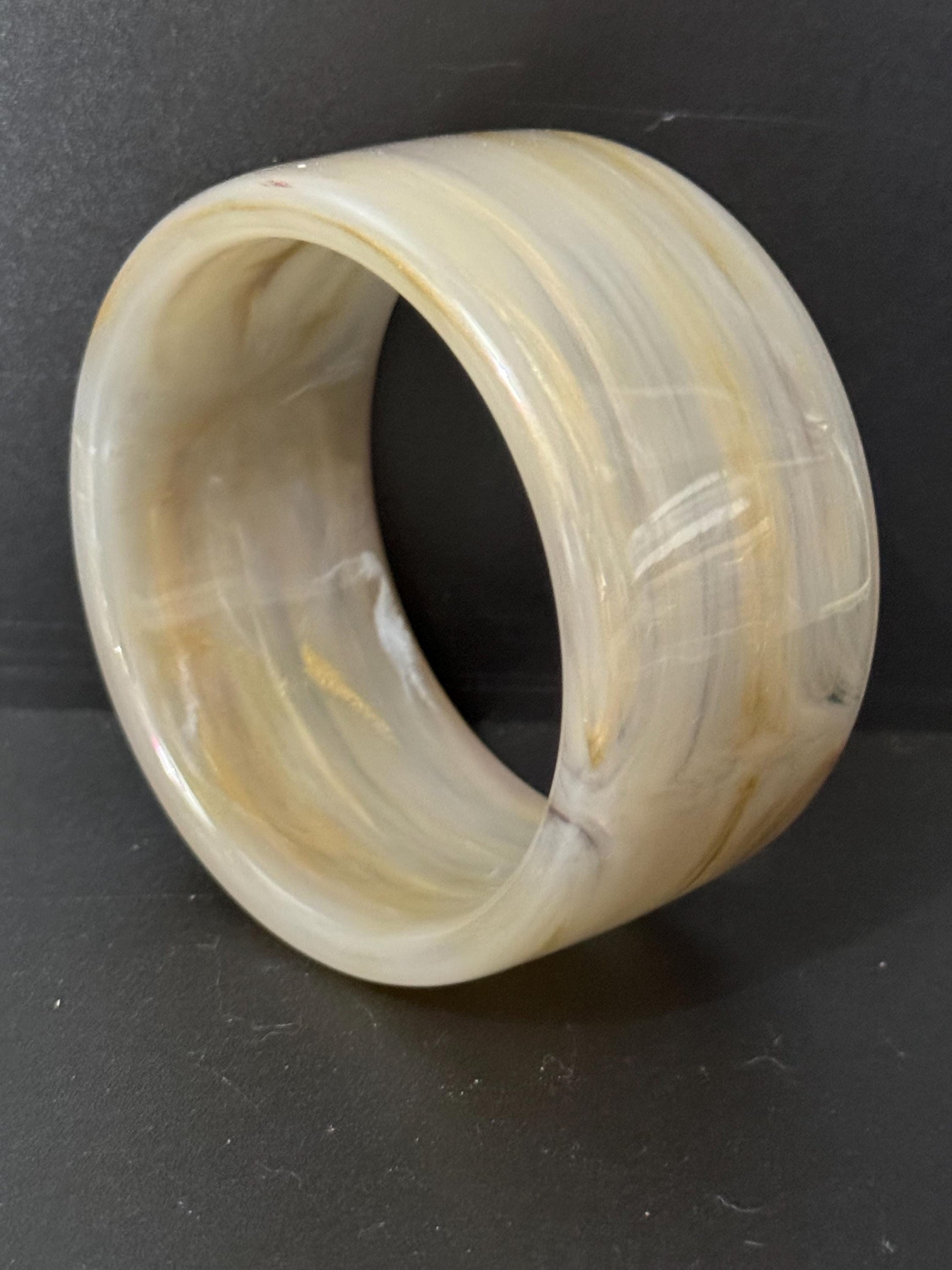 Brown Beige marbled plastic wide cuff bangle bracelet stacking layering Vintage retro