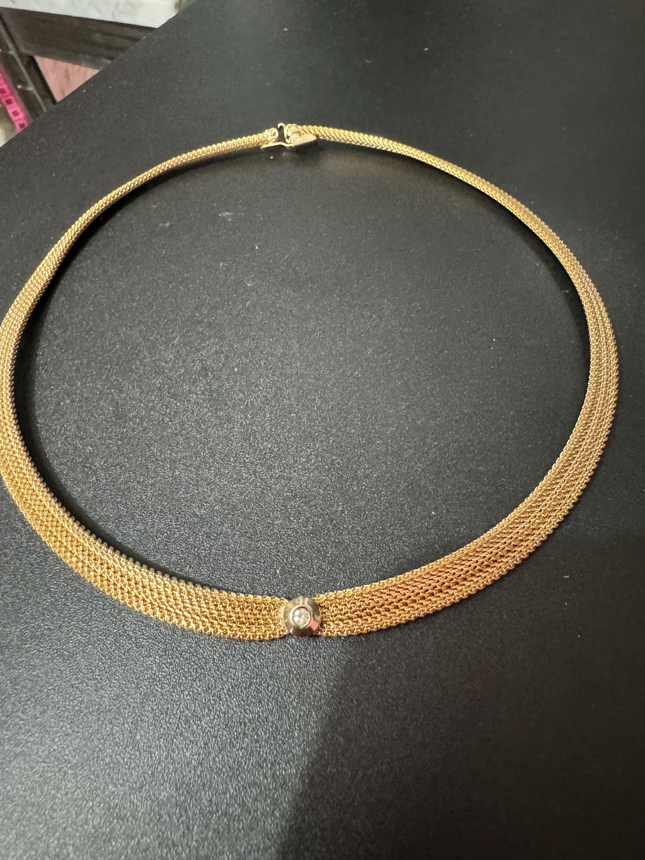 Vintage 1980s Gold plated modernist mesh and single clear diamanté choker necklace 41.5cm