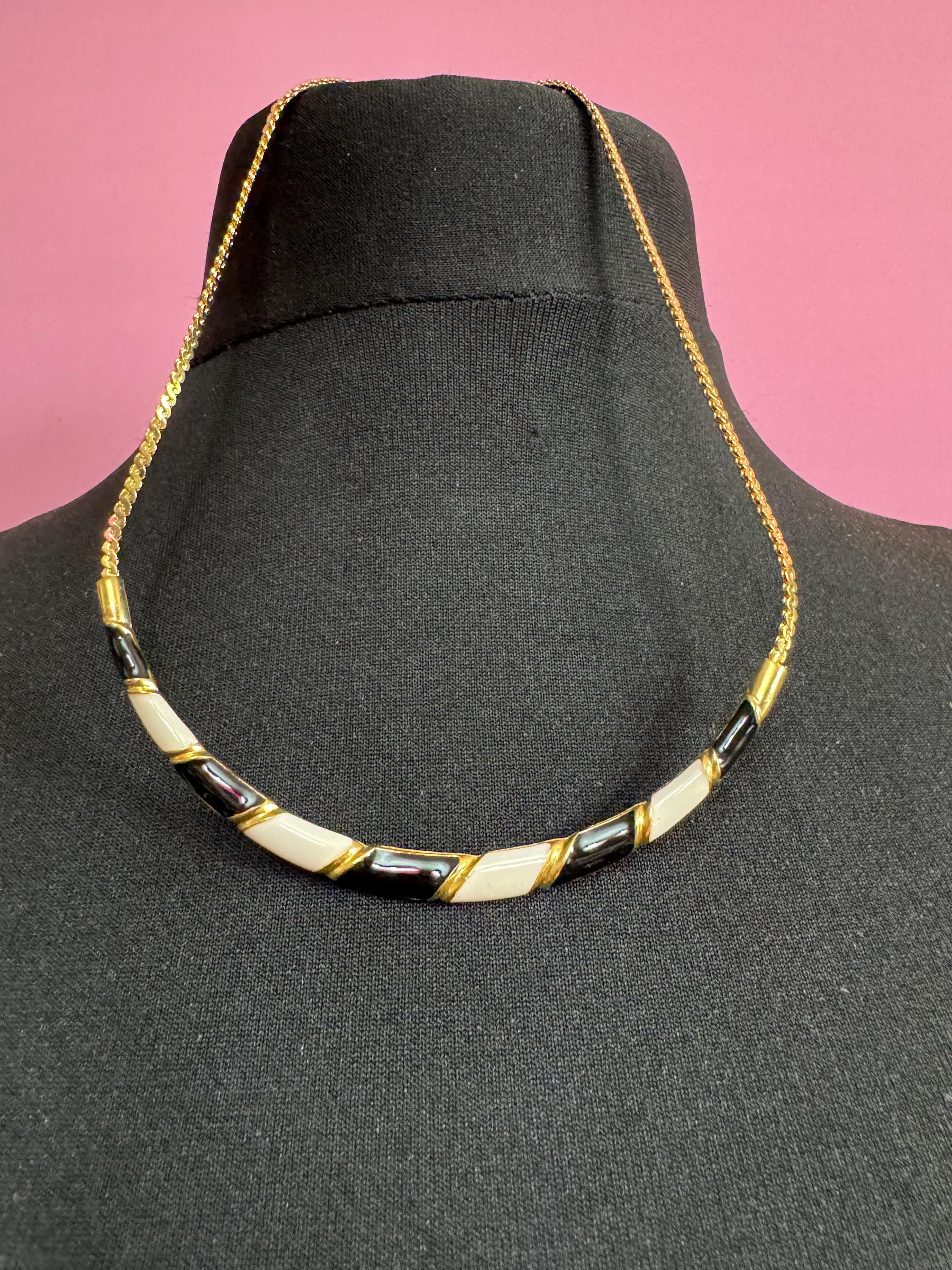 Petite slim neck Vintage gold tone black and cream enamel choker necklace 38.5cm serpentine chain