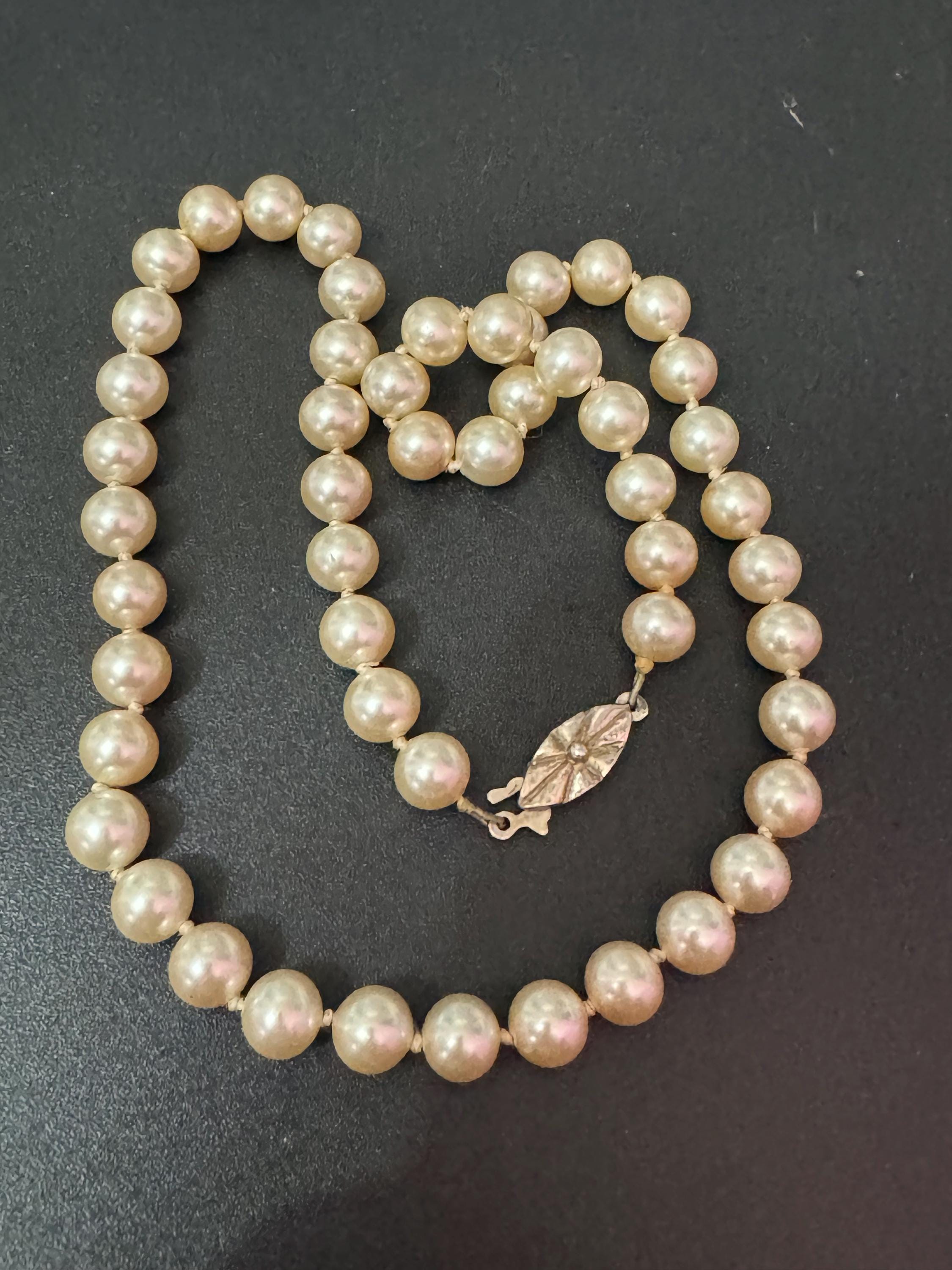 vintage single strand cream glass pearl necklace with ornate 925 sterling silver clasp 44cm