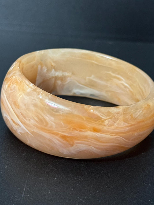 Brown Beige marbled plastic wide cuff bangle bracelet stacking layering Vintage retro