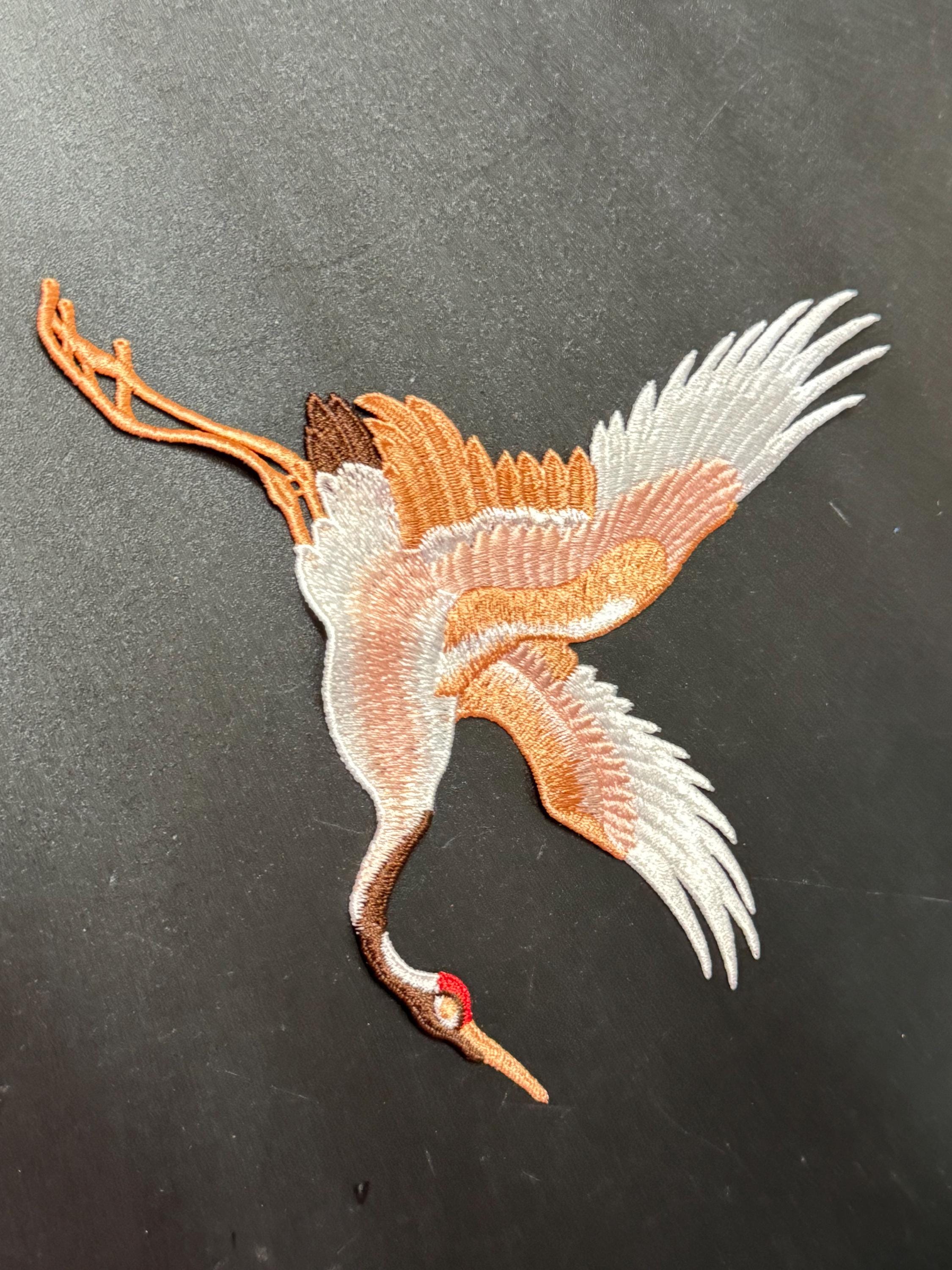 Large Japanese flying crane bird sew on appliqué patch 18cm brown gold