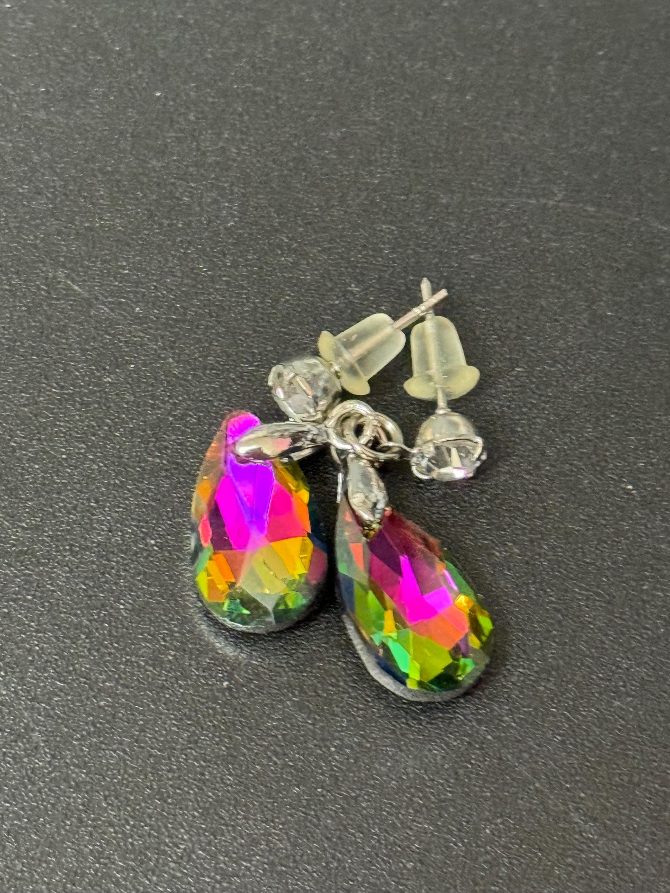 watermelon pink green glass Coloured Crystal diamanté teardrop dangly earrings retro unused shop stock pierced stainless steel