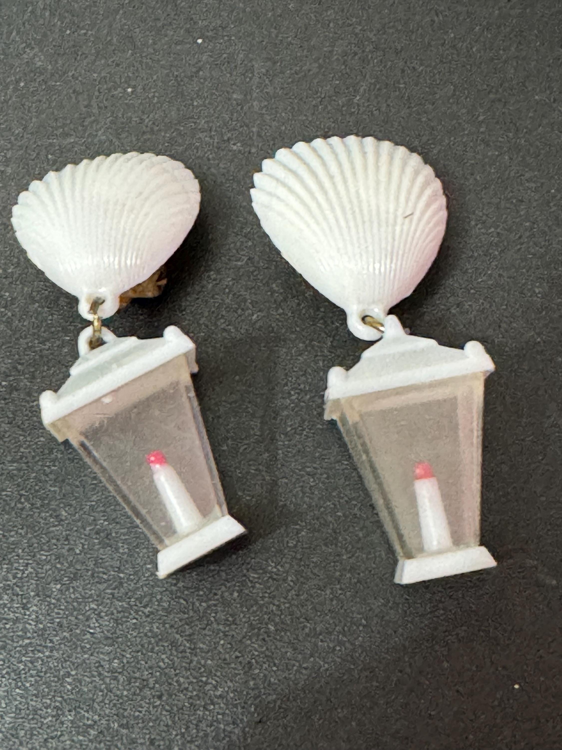 Vintage white seashell kitsch lantern light clip on earrings early plastic 5cm Hong Kong