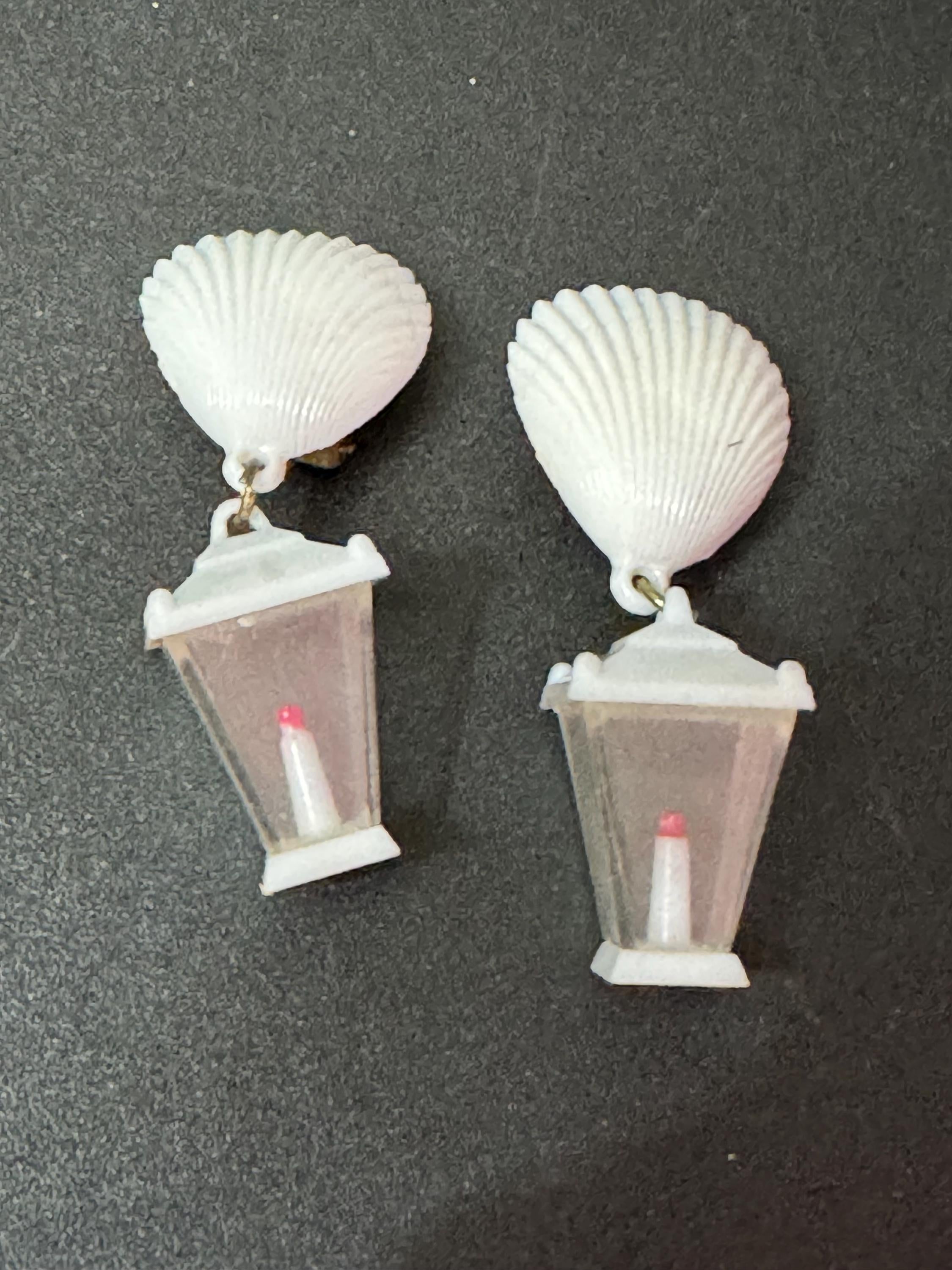 Vintage white seashell kitsch lantern light clip on earrings early plastic 5cm Hong Kong