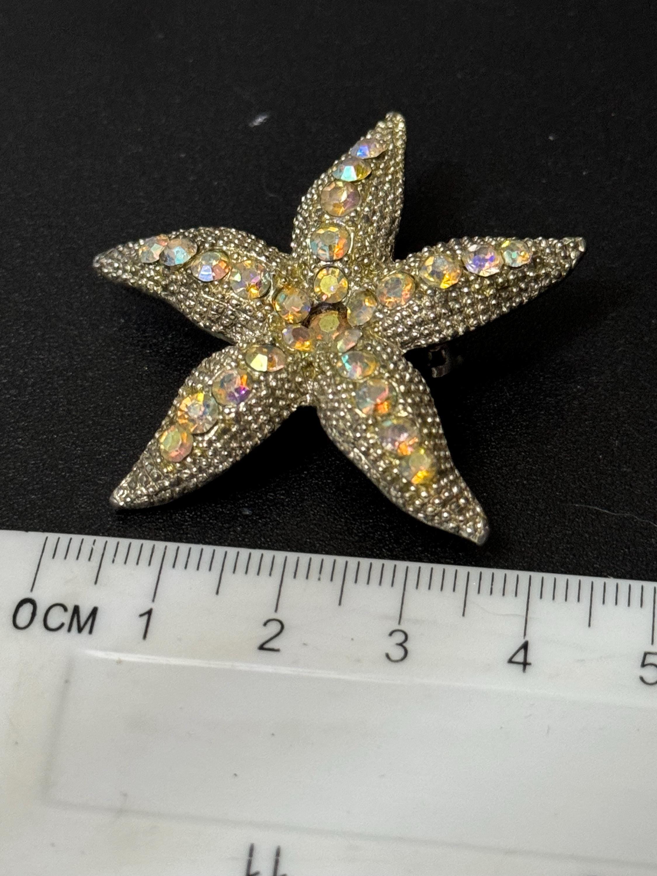 Vintage silver tone aurora borealis AB diamanté starfish brooch