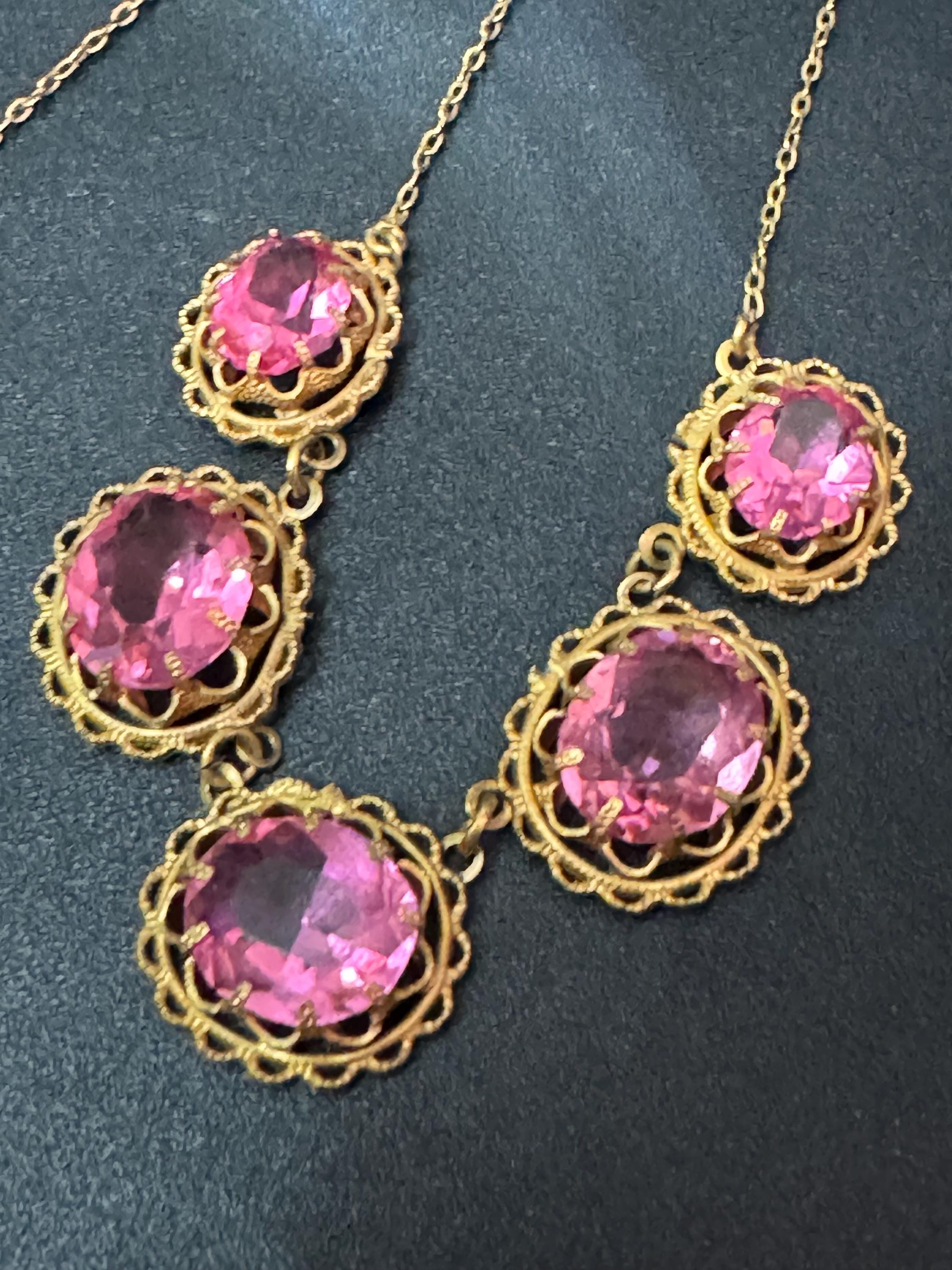 Art deco pink rhinestone paste dainty necklace Vintage gold tone 45cm