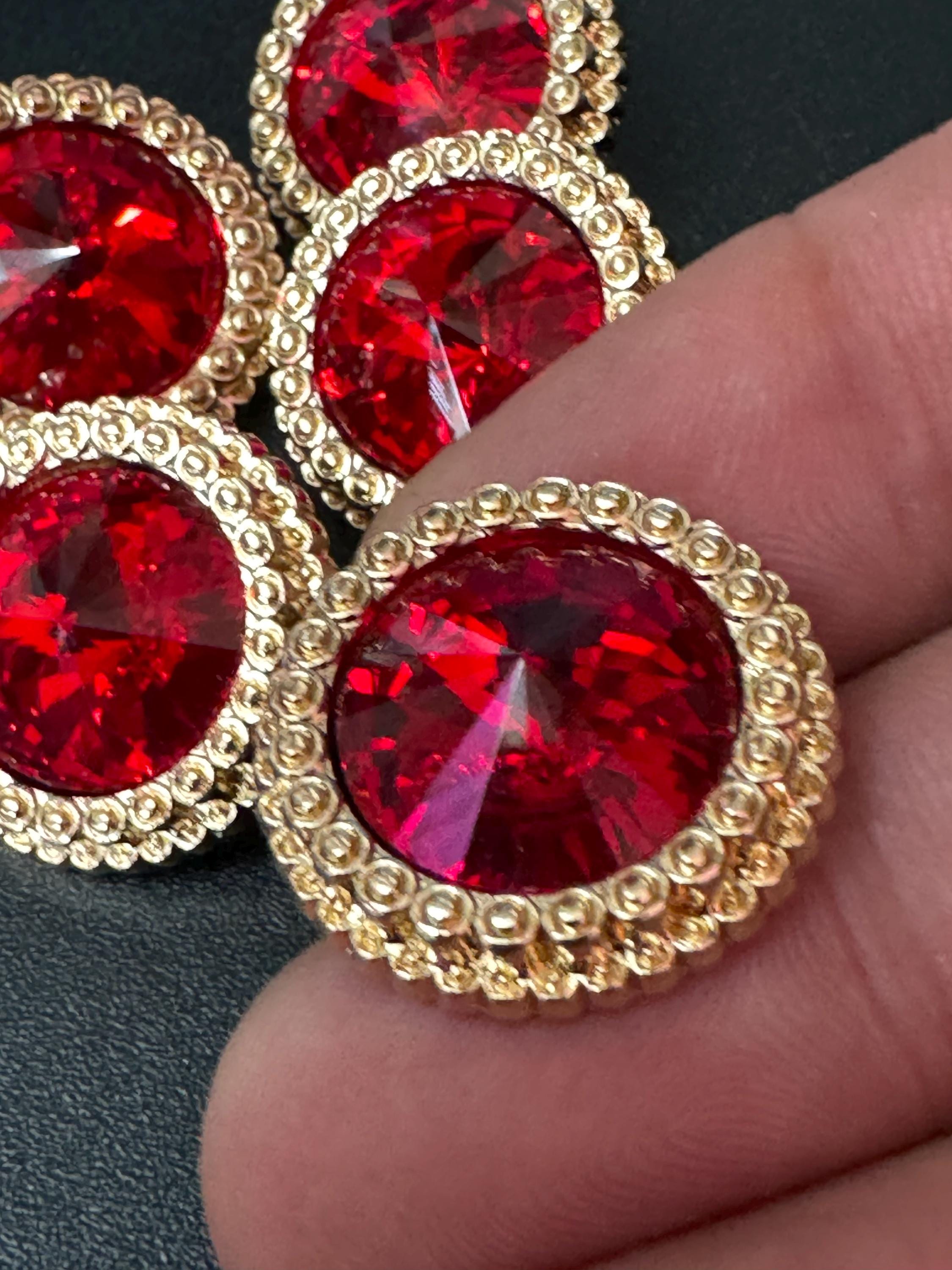 21mm RUBY RED Rivoli Crystal glass buttons, pack of 5 gold metal