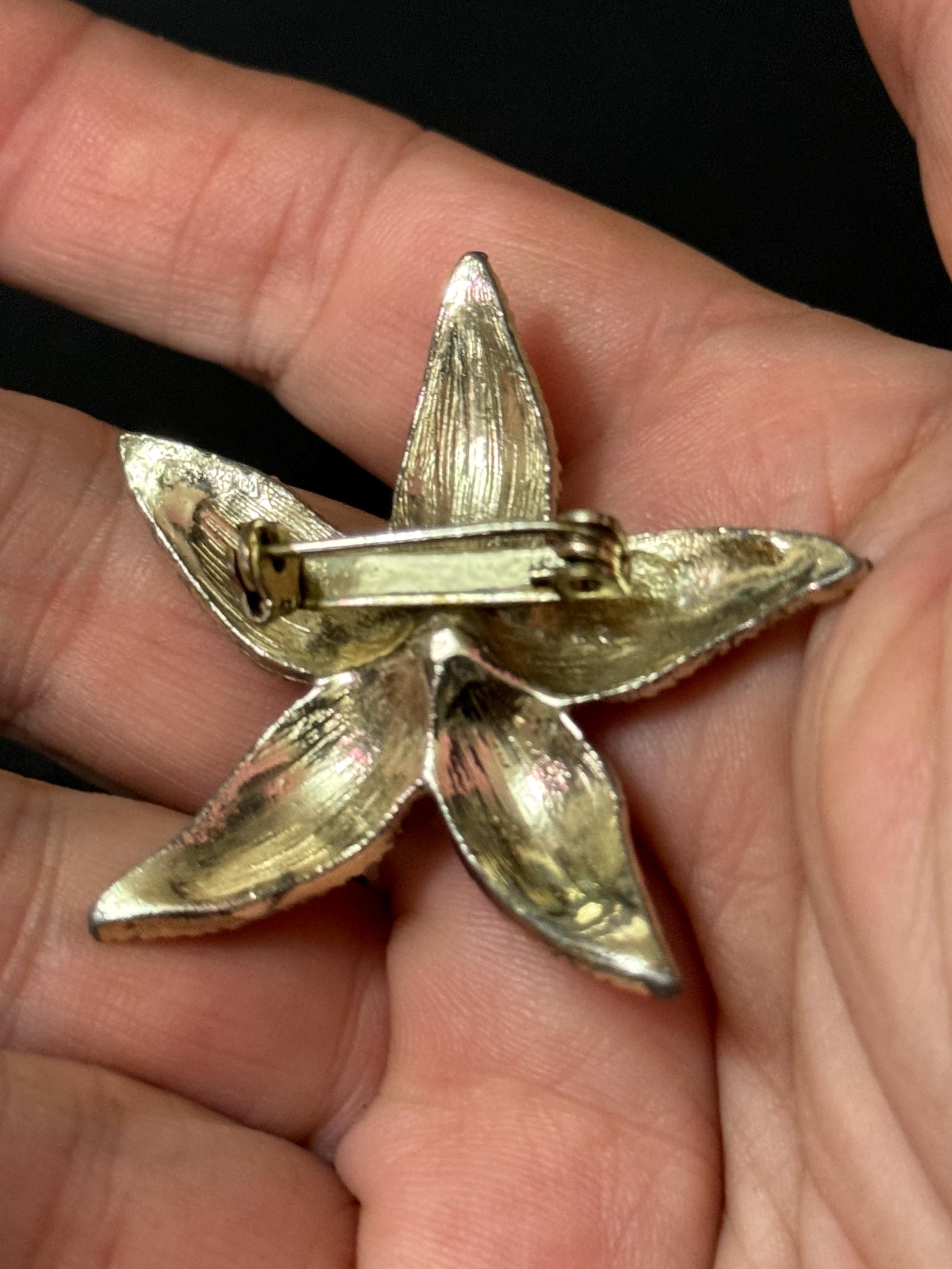 Vintage silver tone aurora borealis AB diamanté starfish brooch