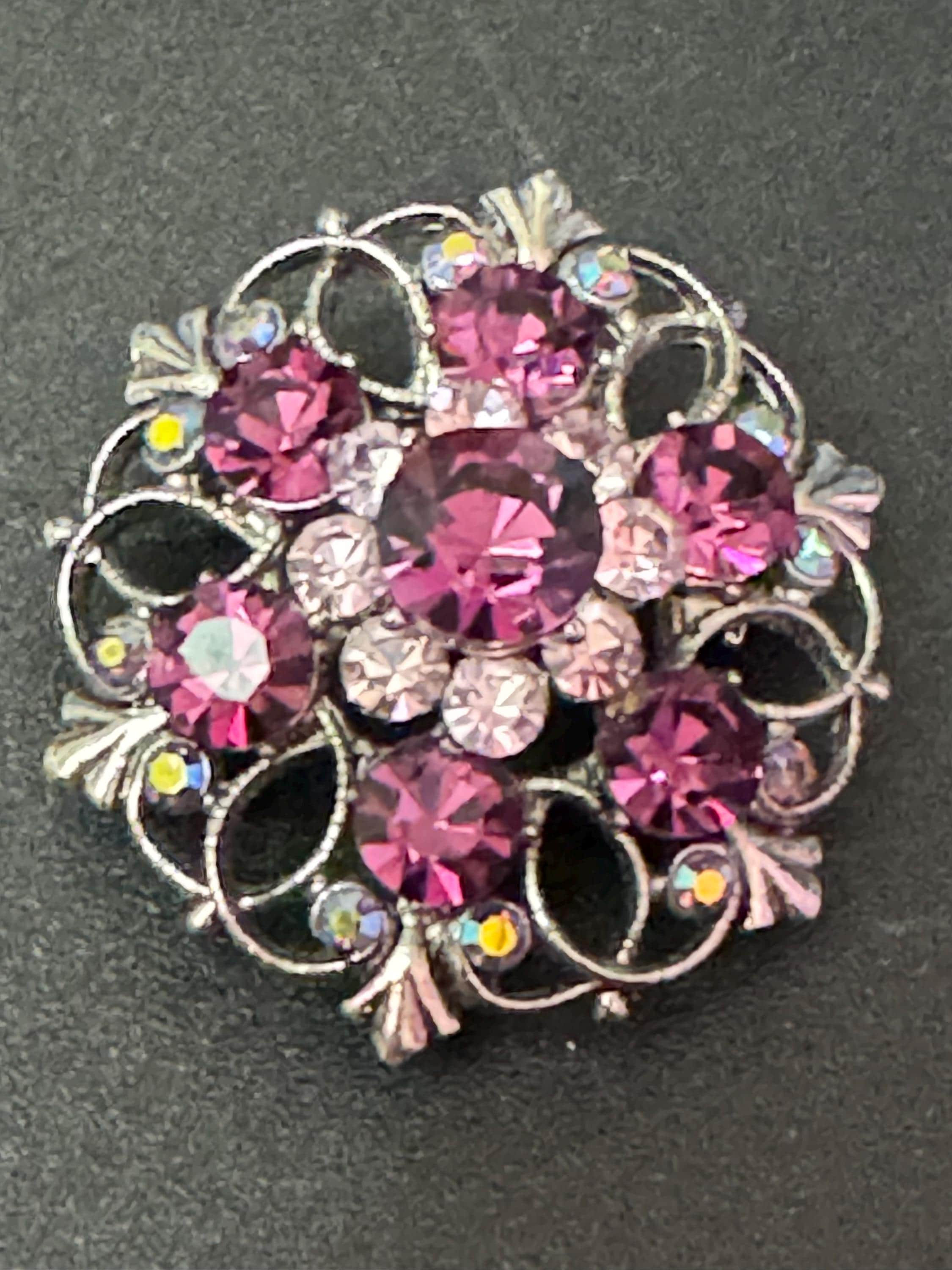 Signed Cadani Silver tone pink amethyst purple diamanté rhinestone brooch 4cm