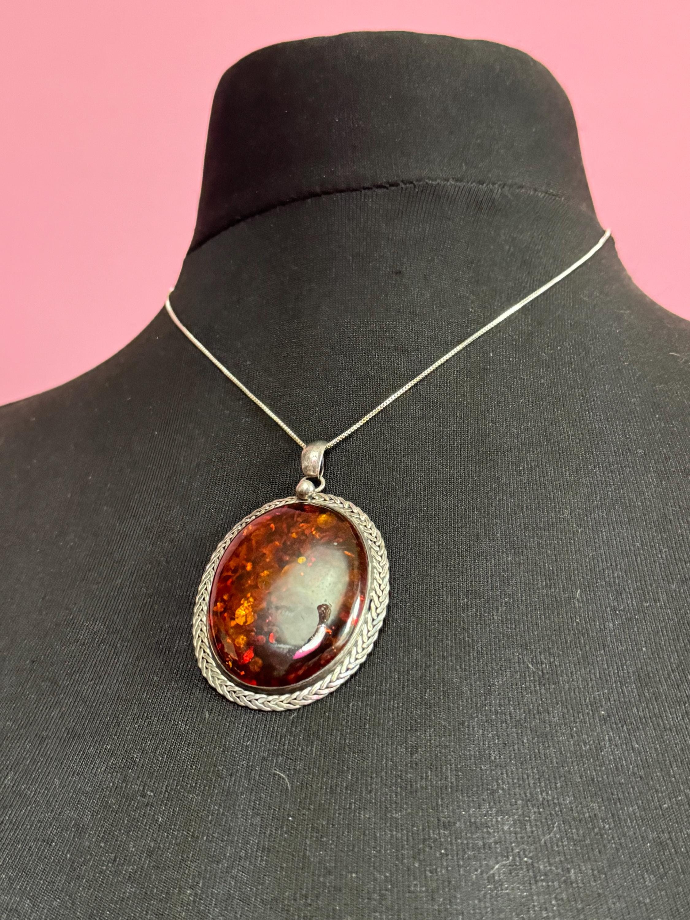 Large Natural Amber gem set oval Pendant and chain necklace Sterling 925 Silver gemstone