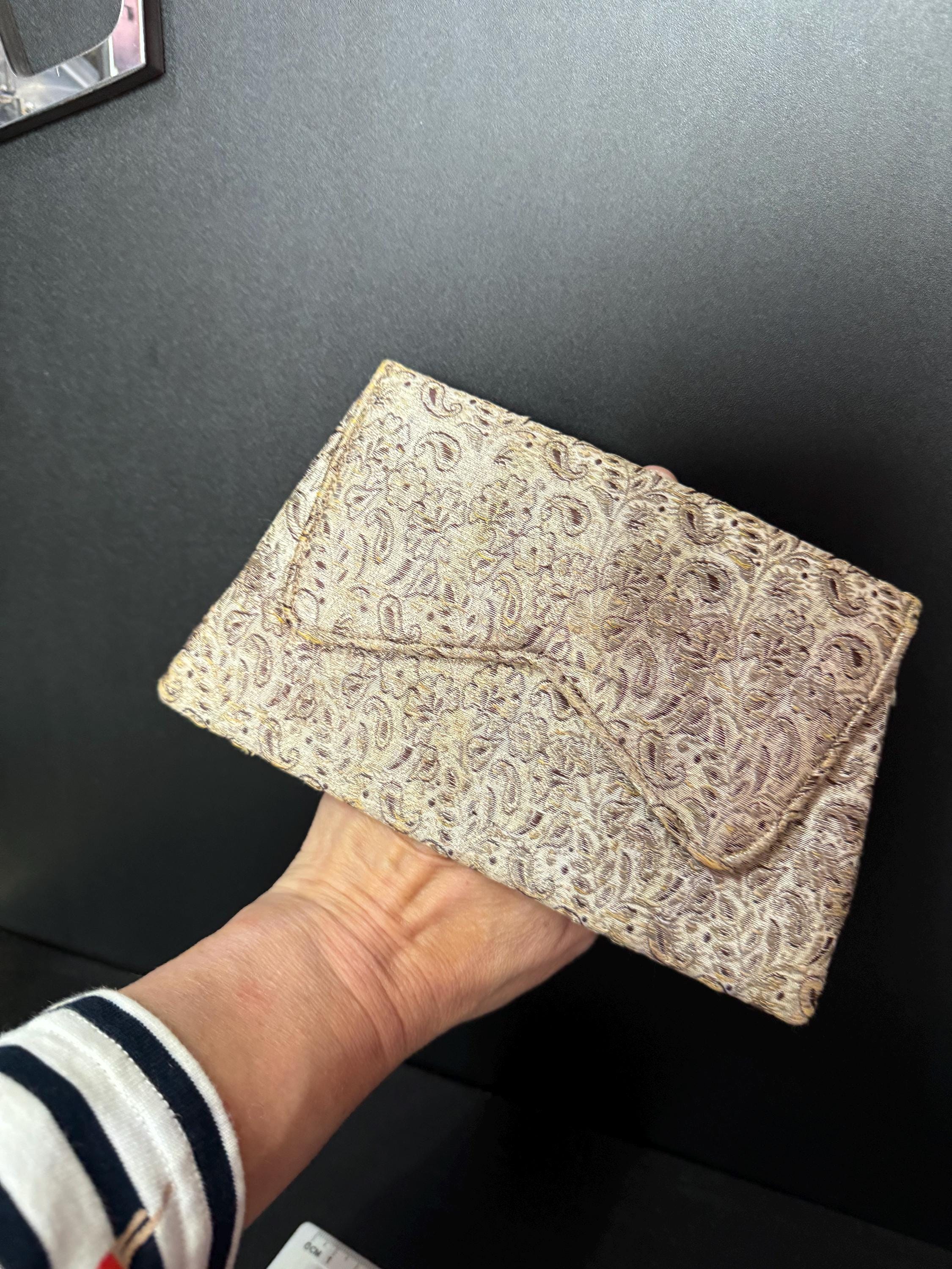 Vintage 1920s art deco beige Silk Brocade clutch Bag evening purse reverse handle