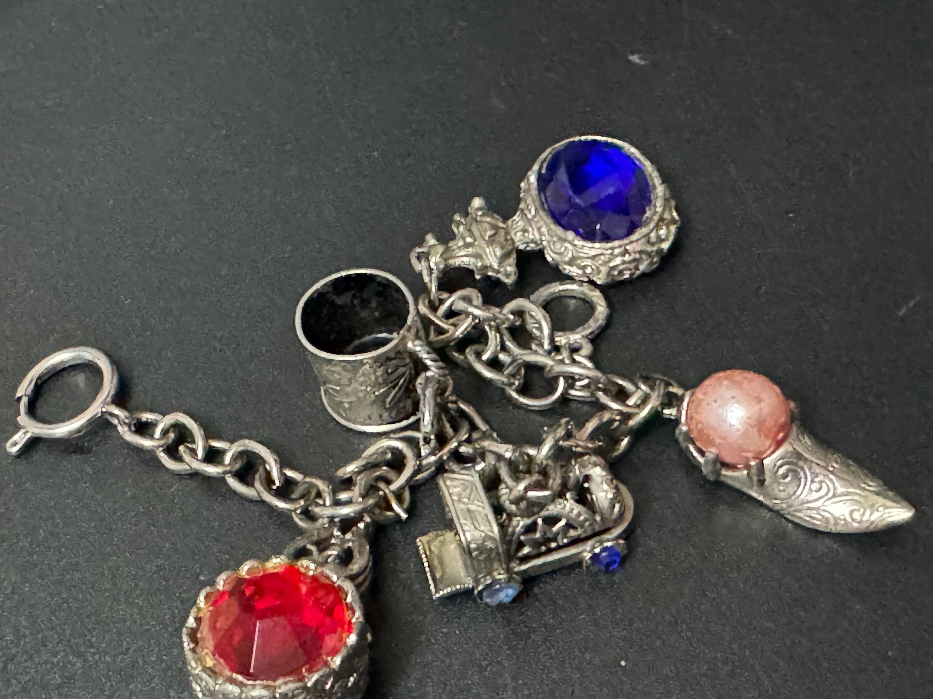 chunky silver-tone ruby sapphire glass cabochon ornate charm bracelet vintage 1970s