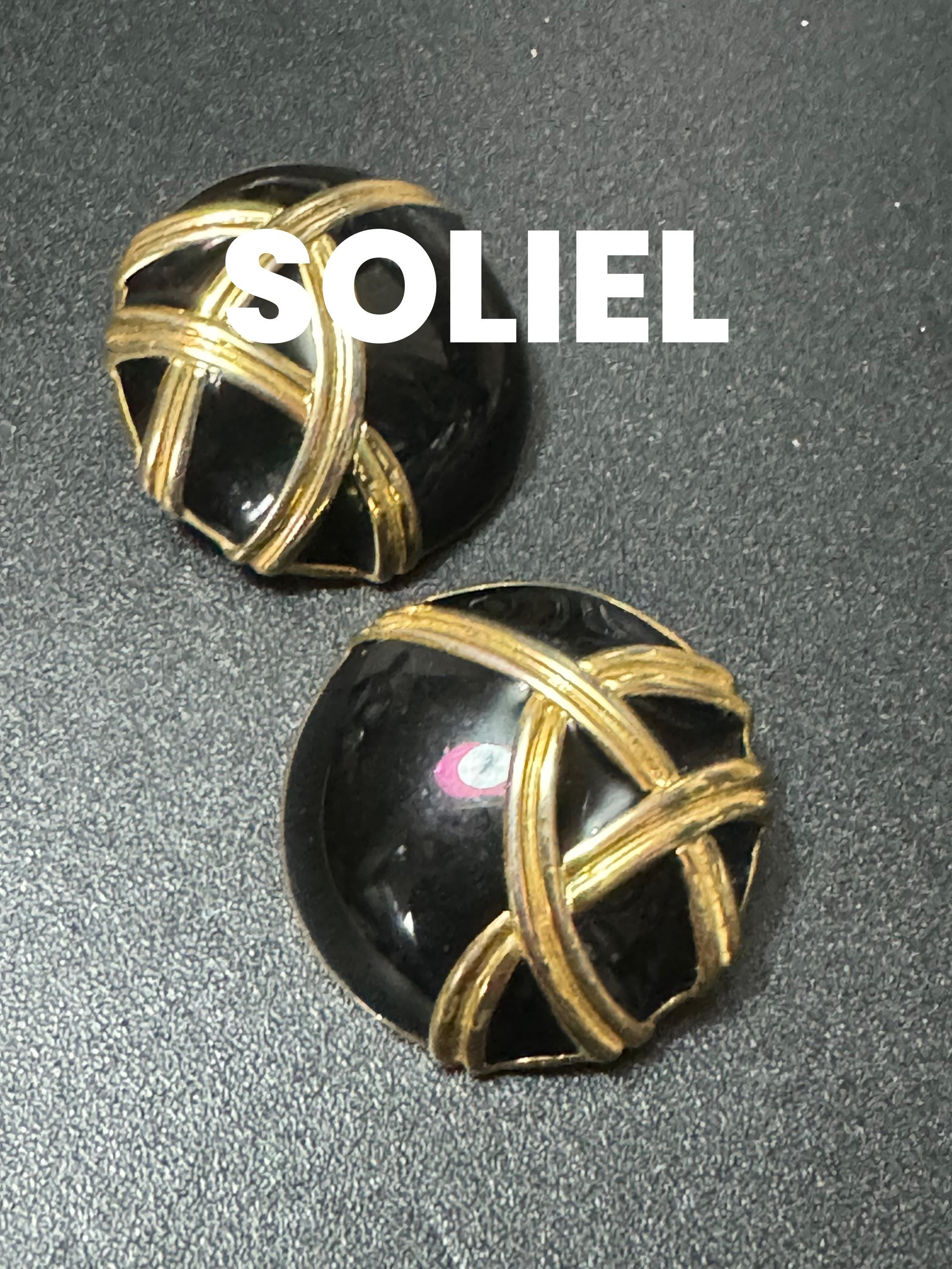 Signed SOLIEL clip on stud dome earrings 1980s gold tone black enamel statement designer