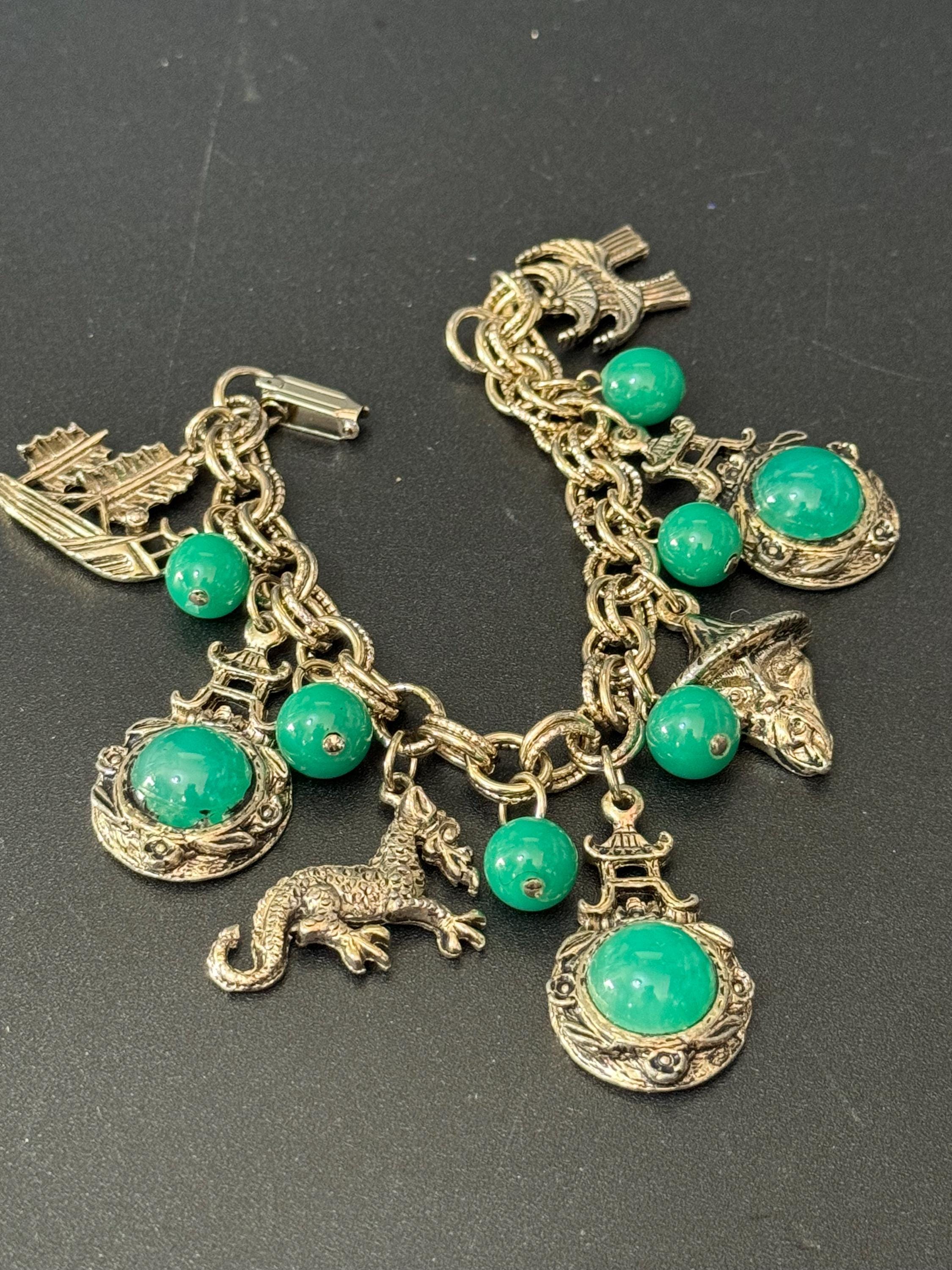 Vintage Gold tone Chinese chain link chunky jade green cabochon charm bracelet 1960s 1970s