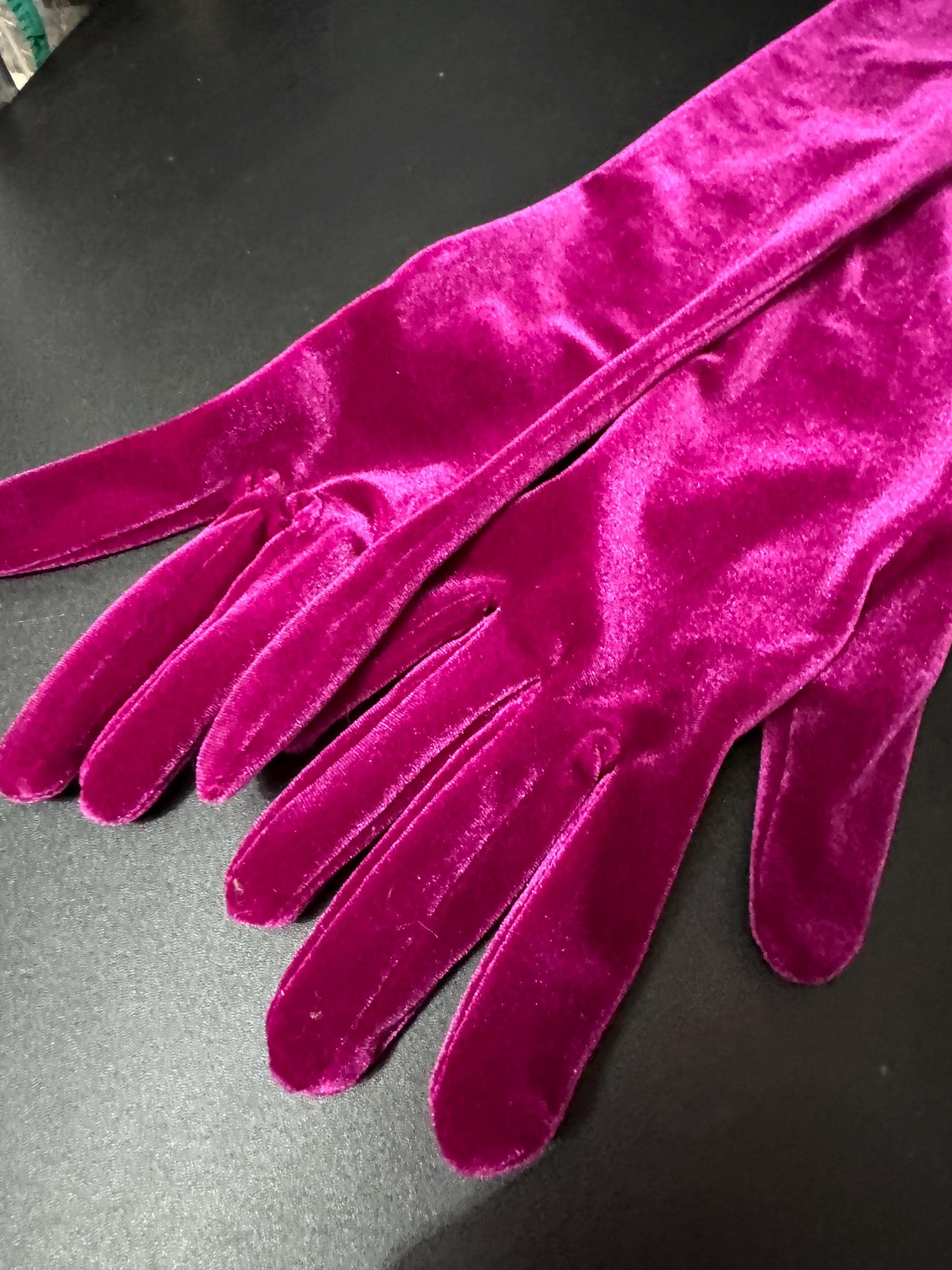 Signed DENTS 48cm long deep pink velvet evening cocktail gloves one size stretch fit