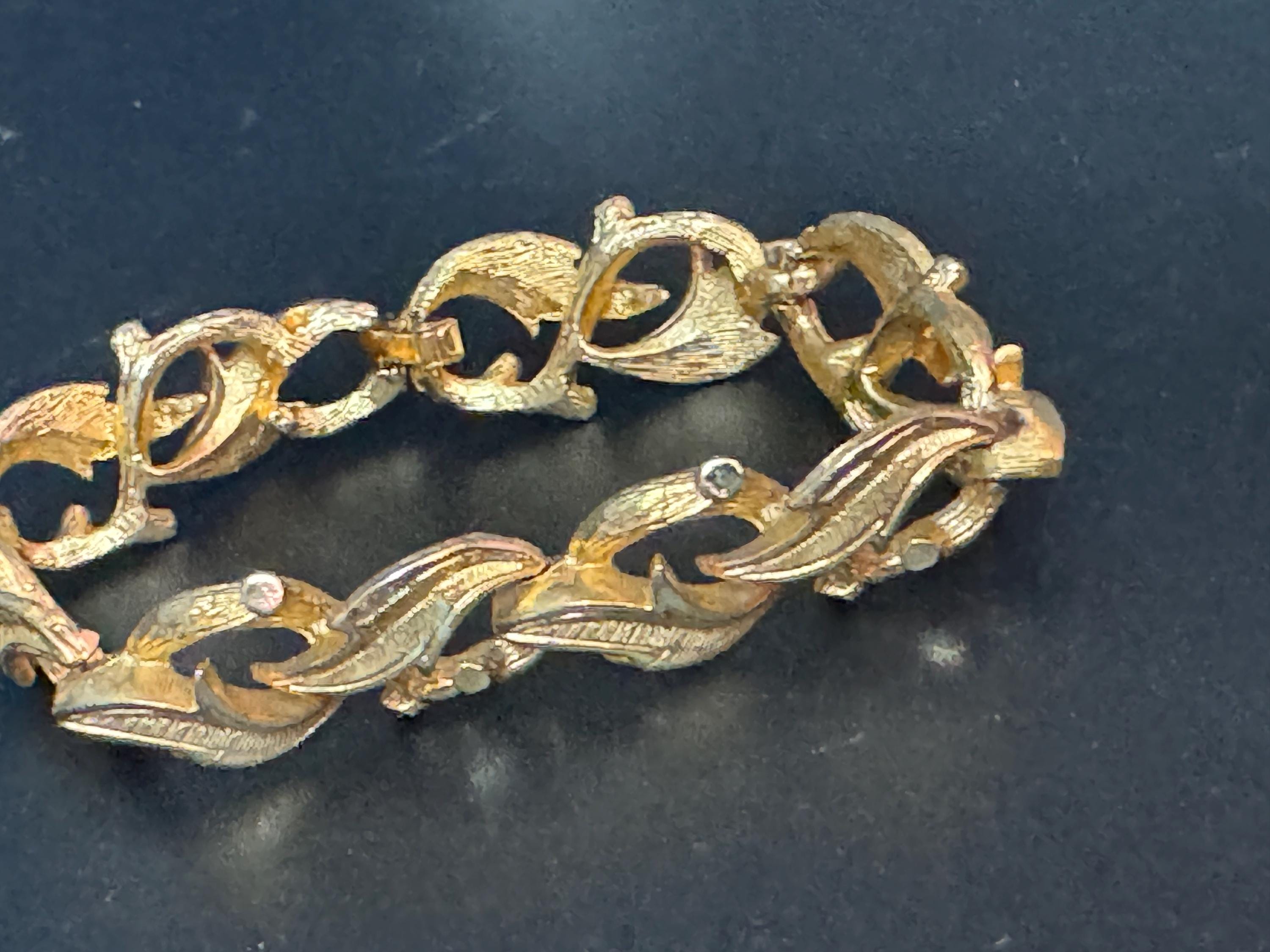 Vintage gold tone mid century metal textured panel link leaf bracelet