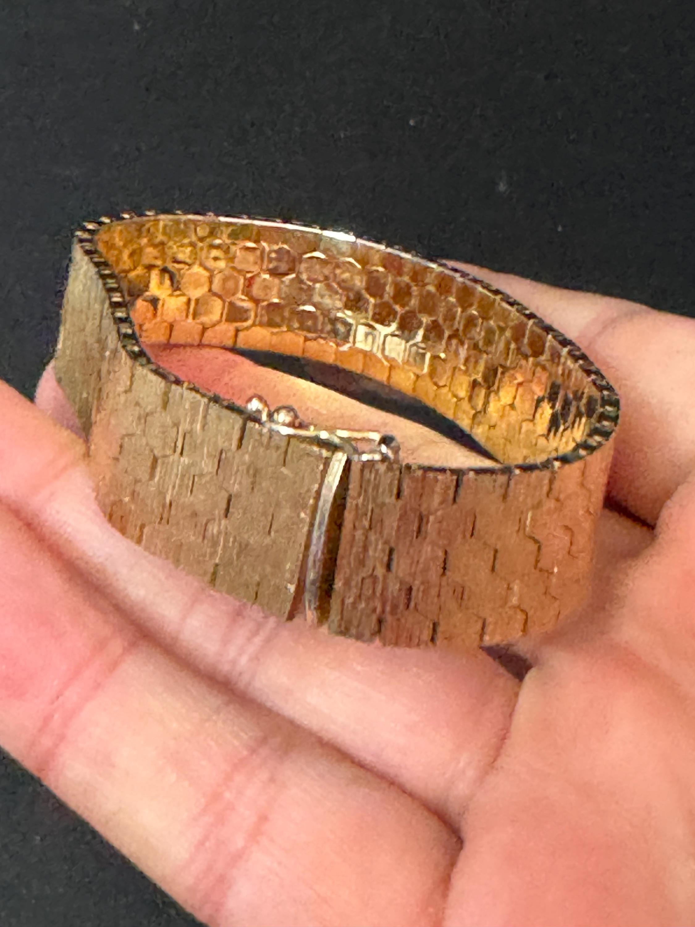 gold plated 1970s Italian style articulated flat textured modernist cuff wrap bracelet 18.5cm long x  14mm wide