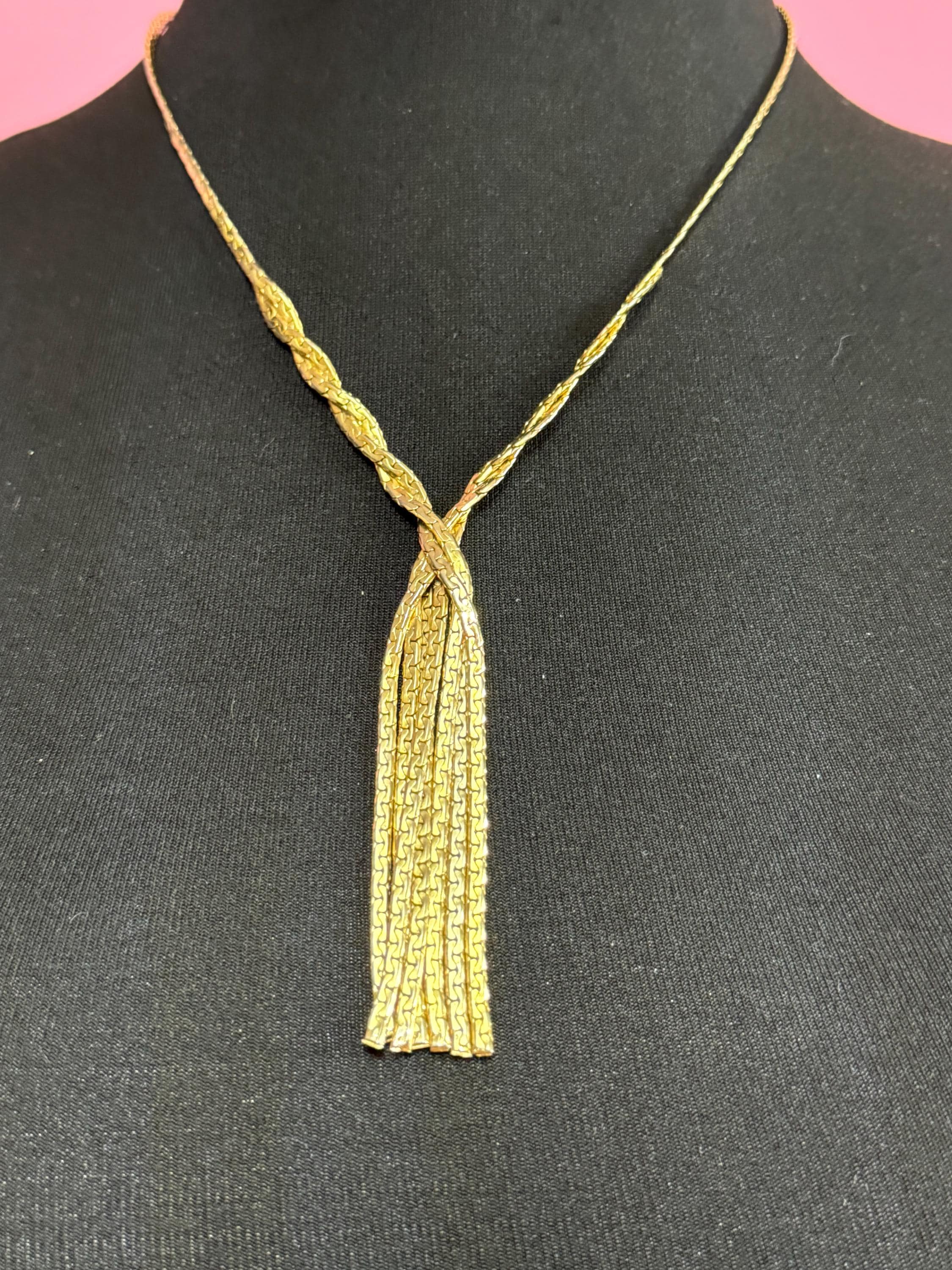 Vintage tassel chain 1970s gold tone negligee long drop necklace