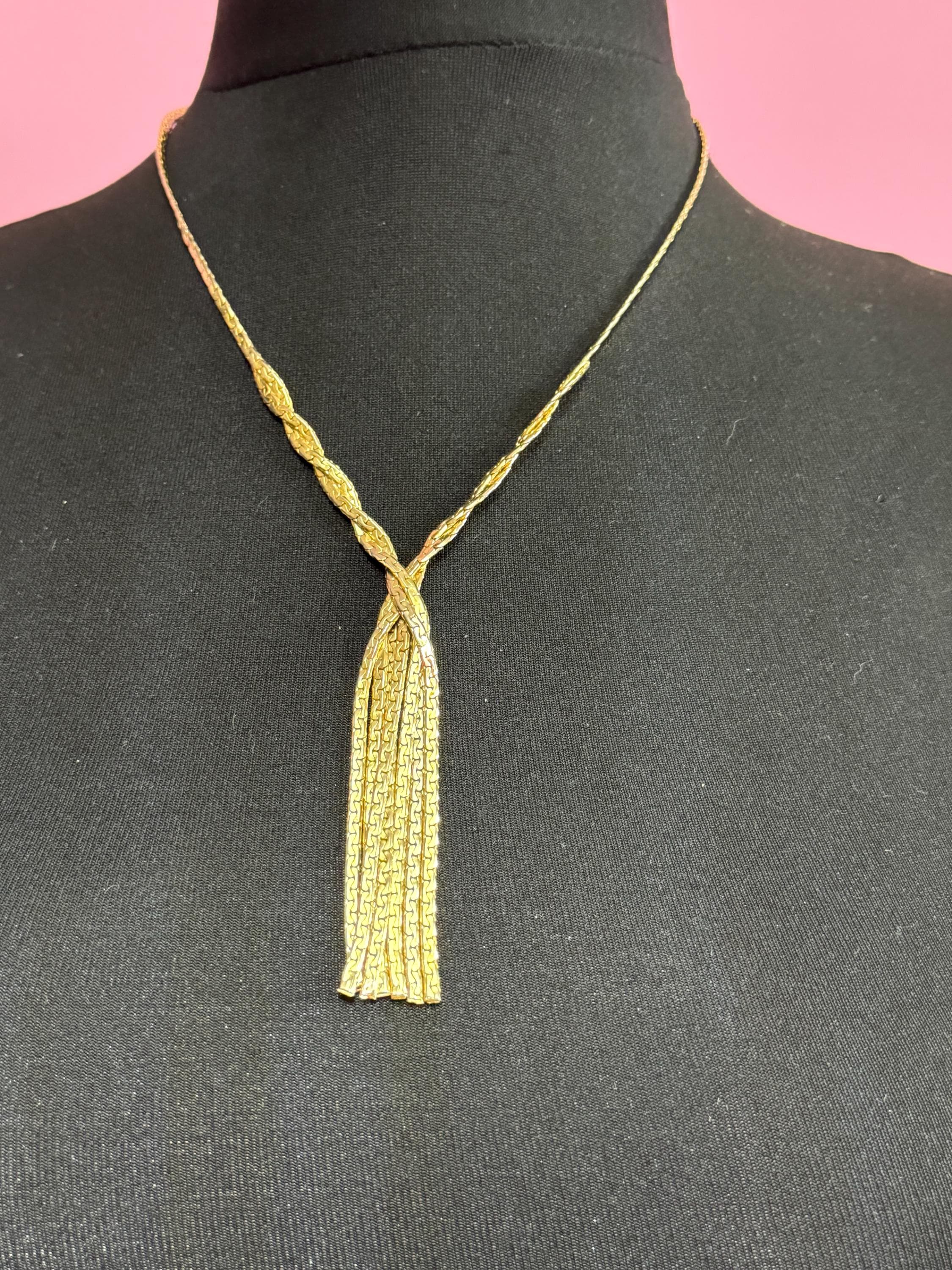 Vintage tassel chain 1970s gold tone negligee long drop necklace