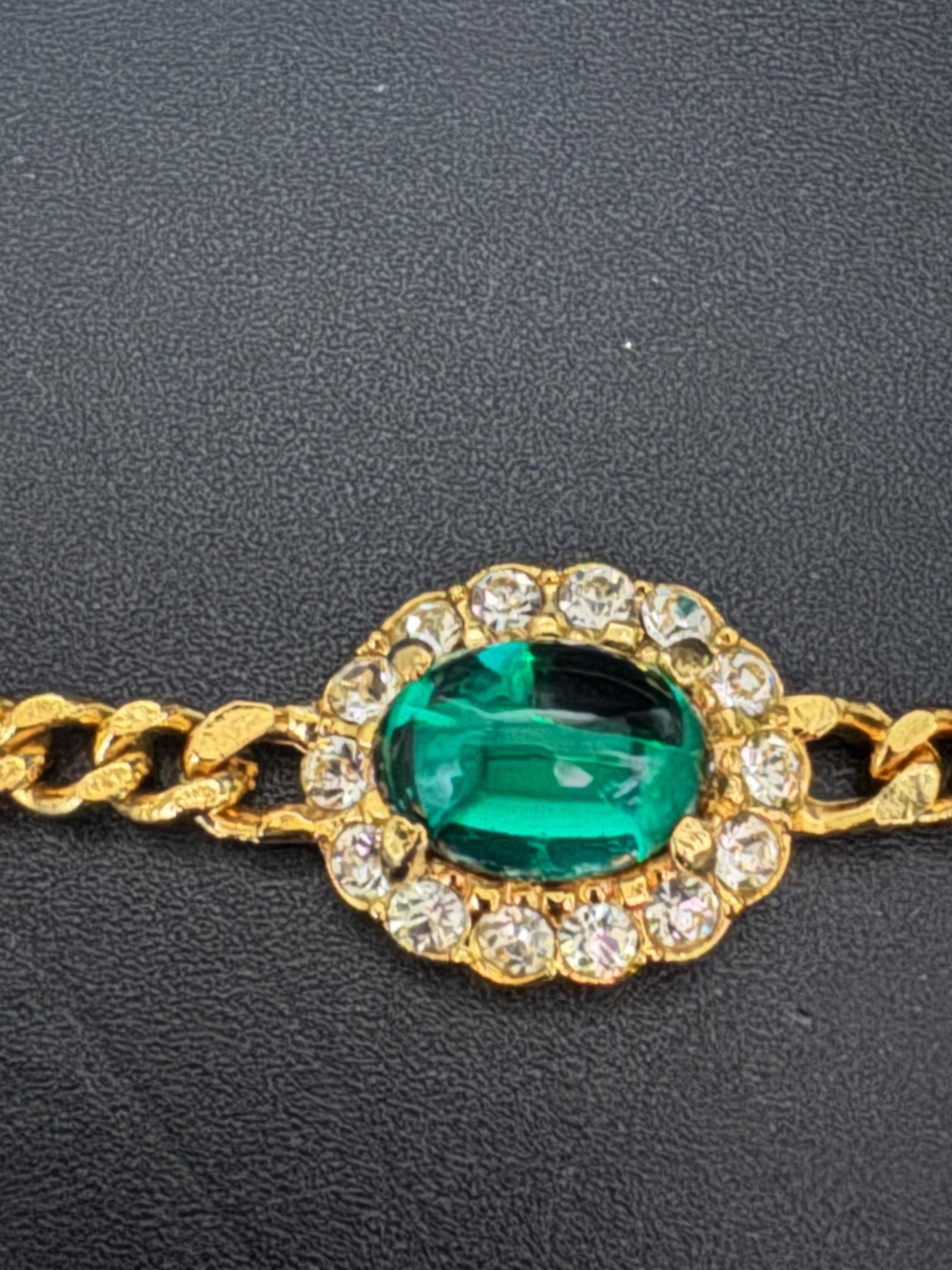 40.5cm Vintage 1980s Swarovski emerald green Oval cabochon and clear diamanté choker necklace gold tone high end old shop stock