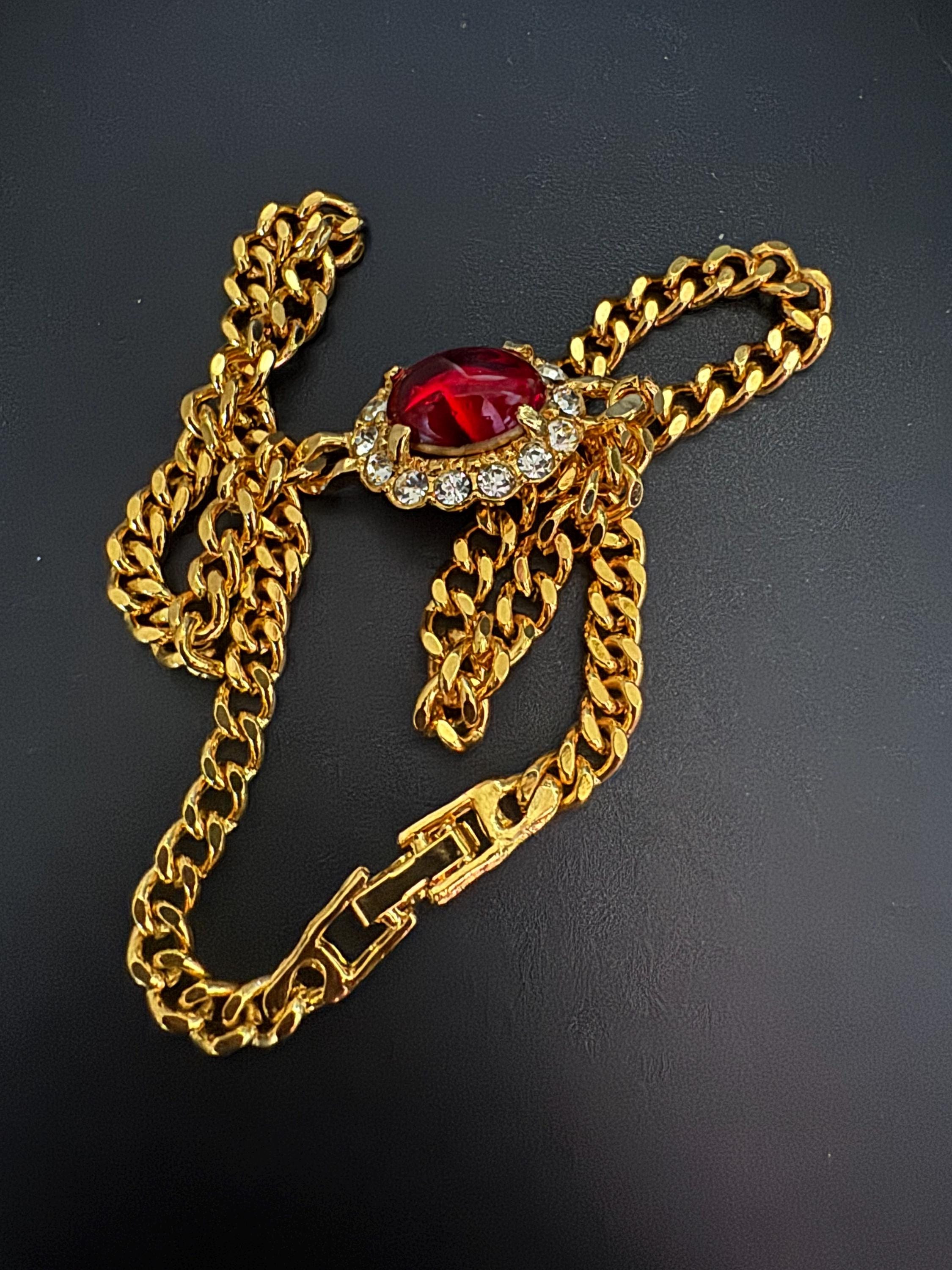 40.5cm Vintage 1980s Swarovski Ruby Red Oval cabochon and clear diamanté choker necklace gold tone high end old shop stock