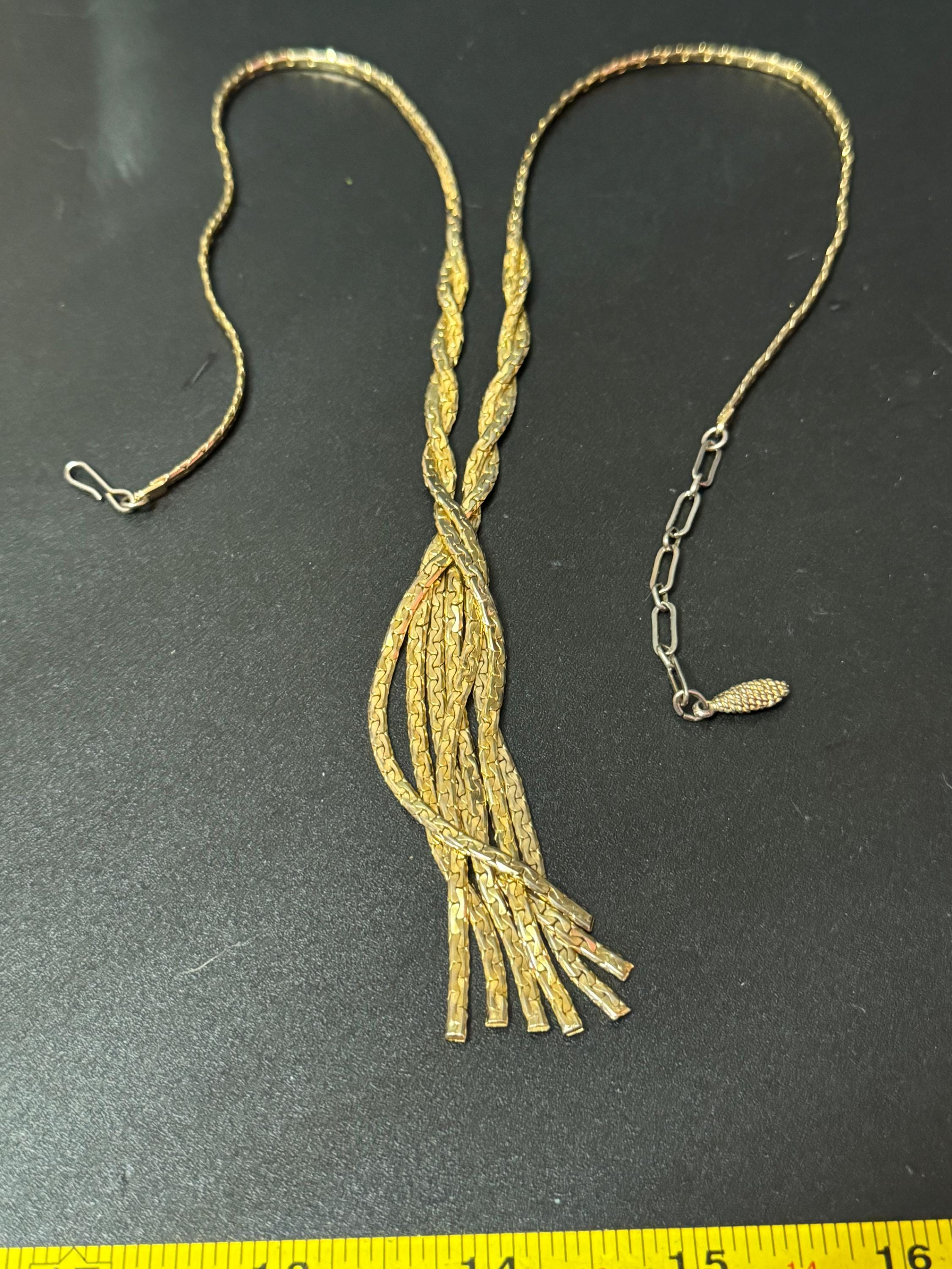 Vintage tassel chain 1970s gold tone negligee long drop necklace