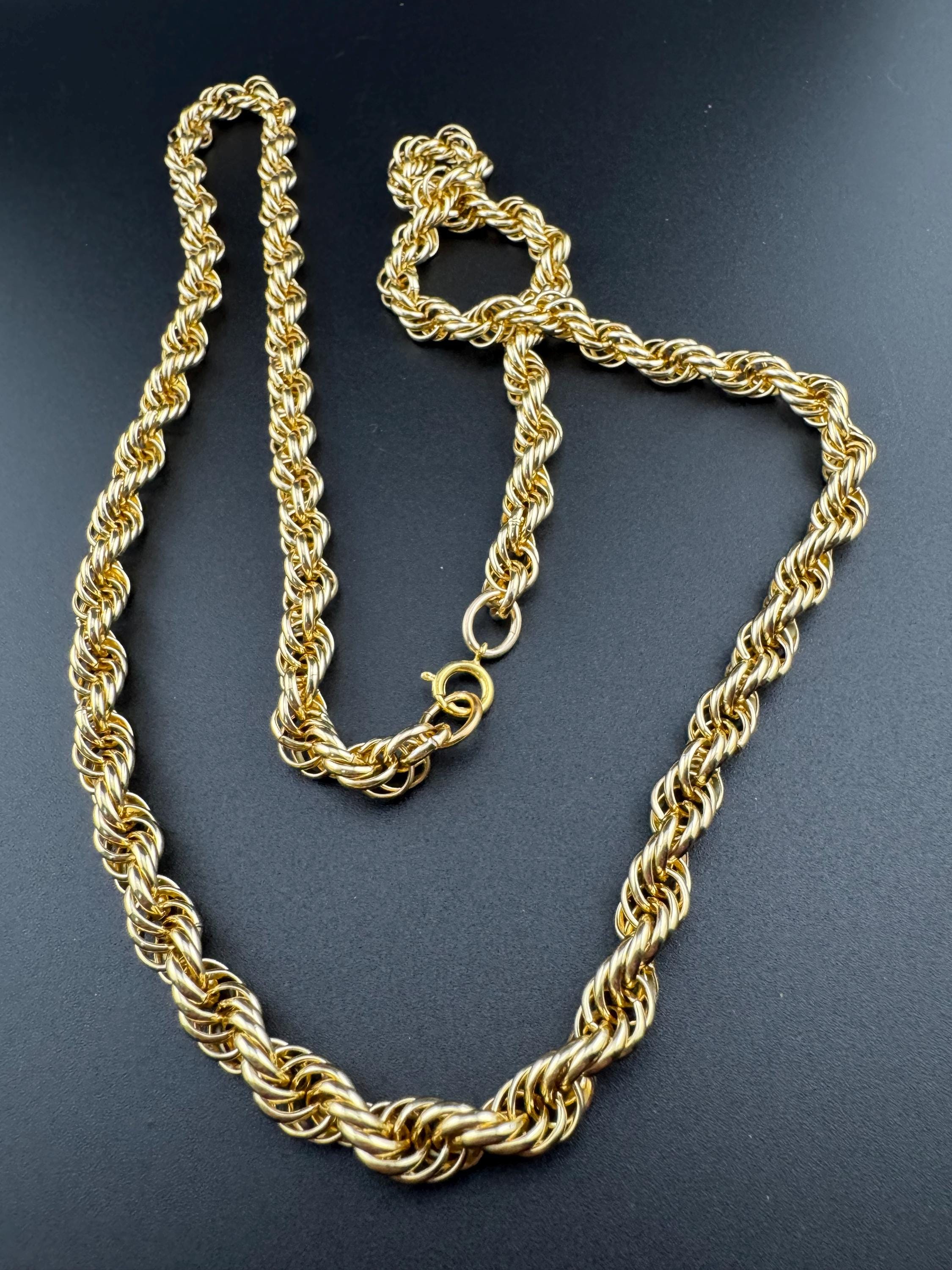 Vintage 95cm lightweight long rope chain link gold tone necklace 1970s 1980s 8mm