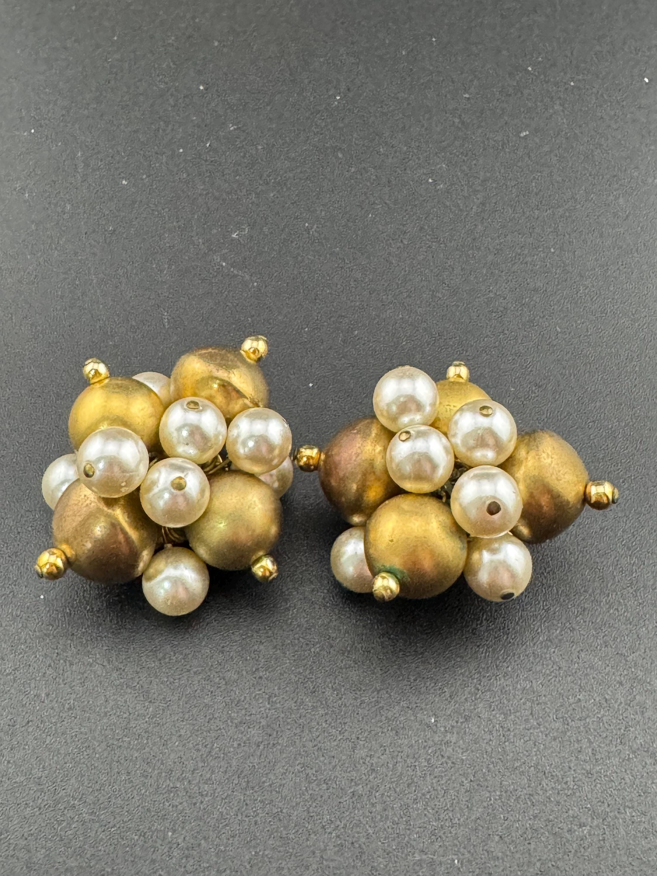 oversized 3cm round Vintage cluster faux Pearl gold beaded Clip on Statement Earrings