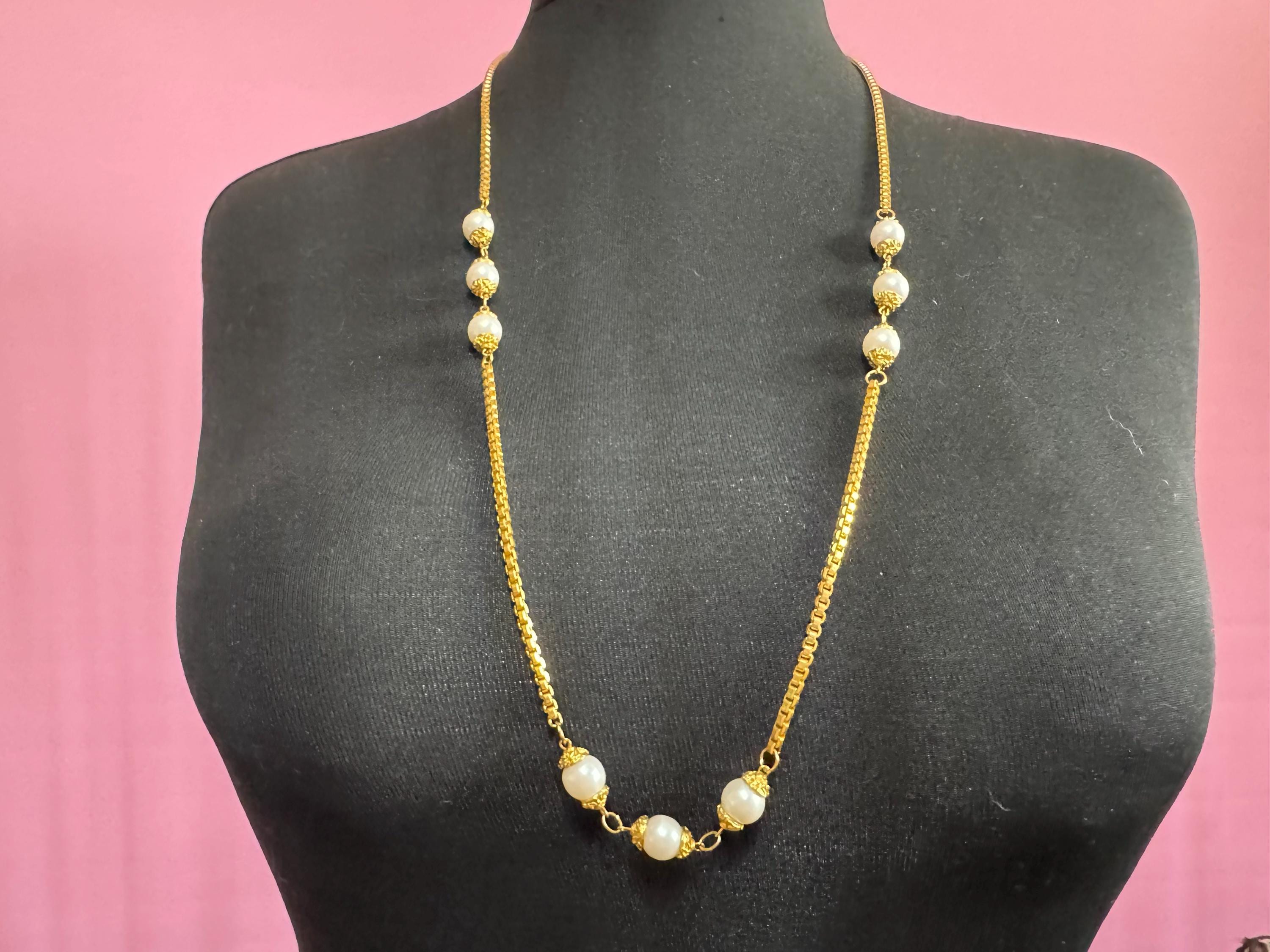 faux white pearl chunky beaded station box chain link long necklace Vintage gold tone